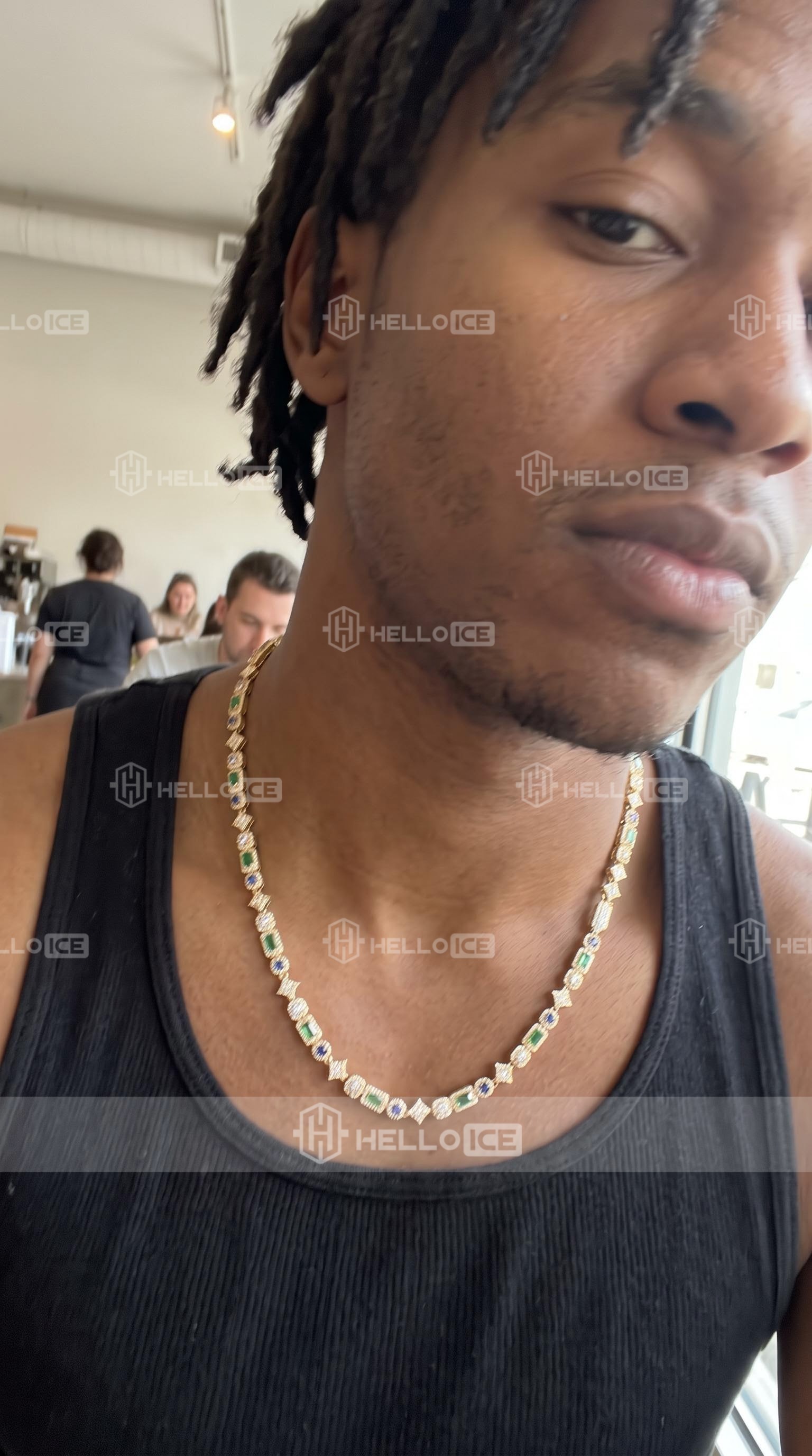 Helloice Review Image