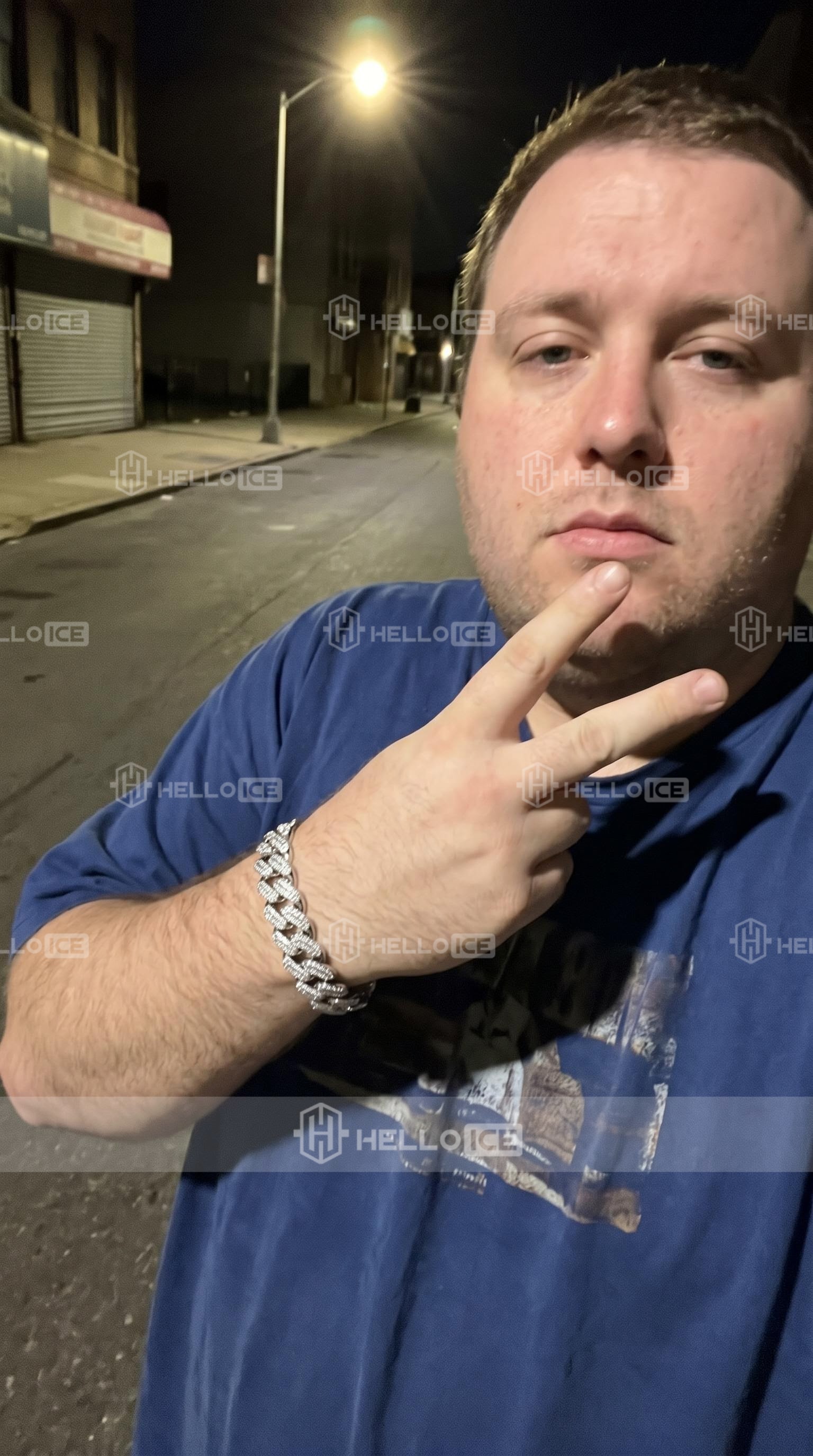 Helloice Review Image