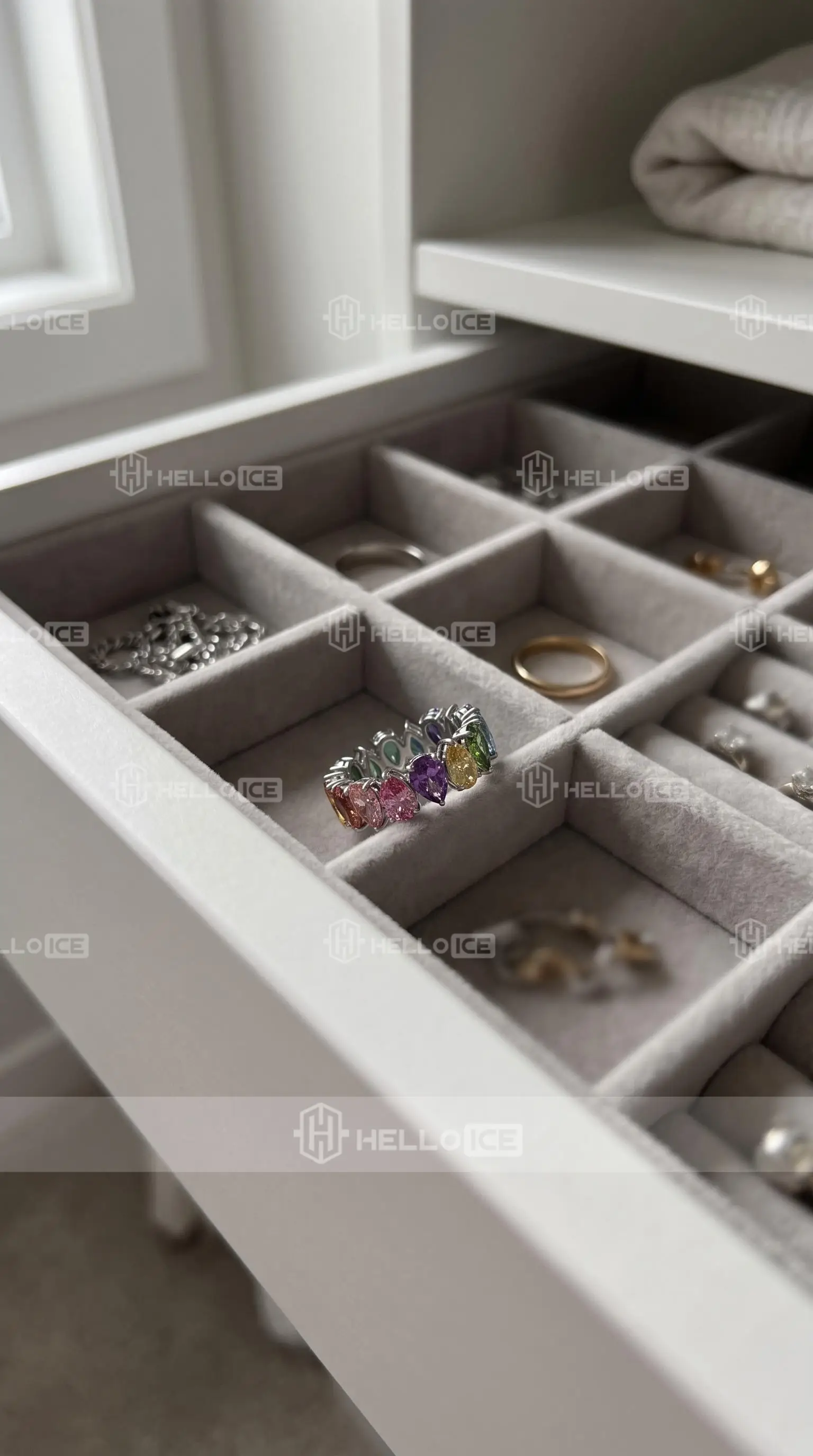Helloice Review Image
