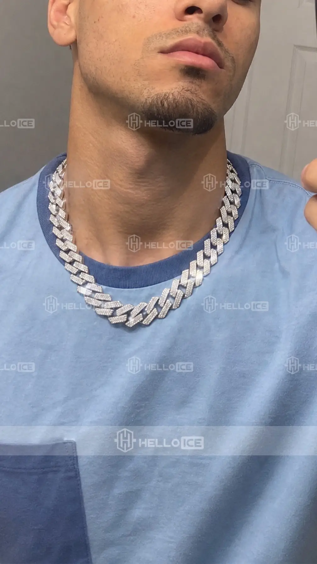 Helloice Review Image