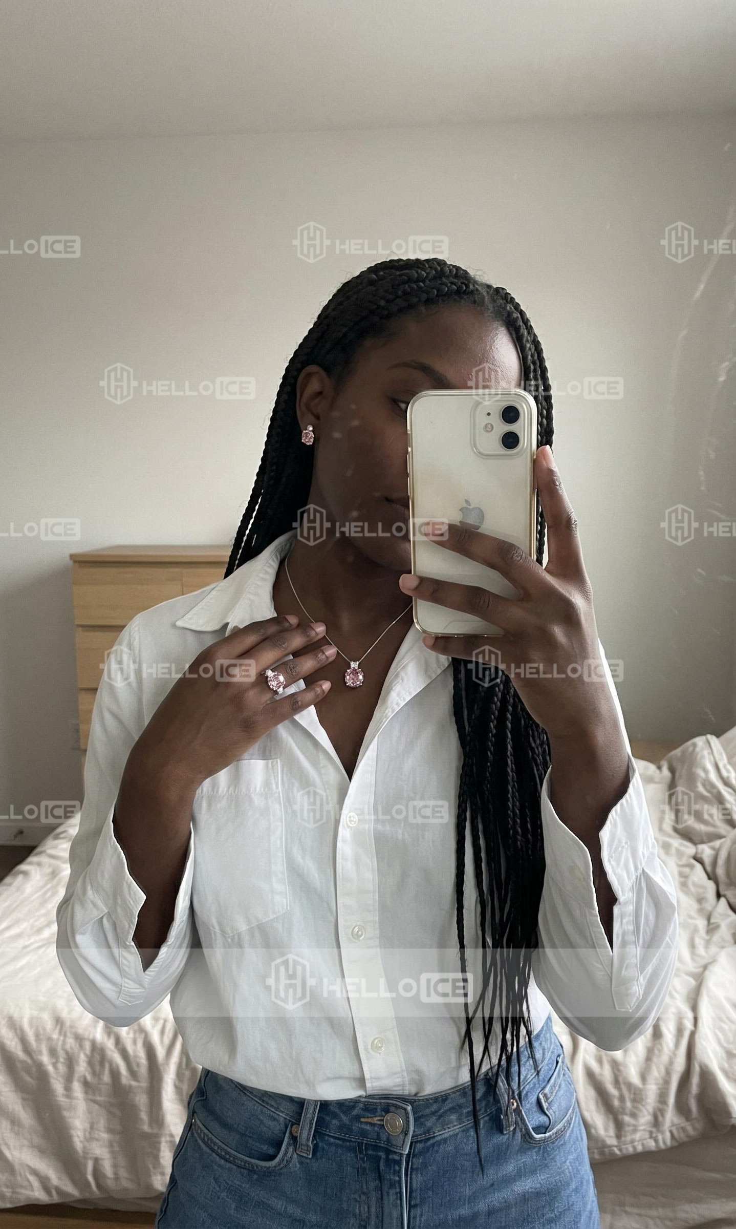 Helloice Review Image