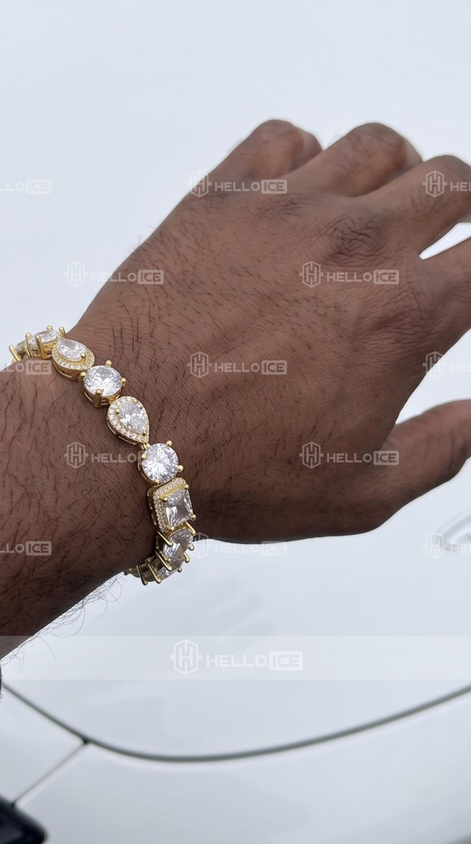 Helloice Review Image
