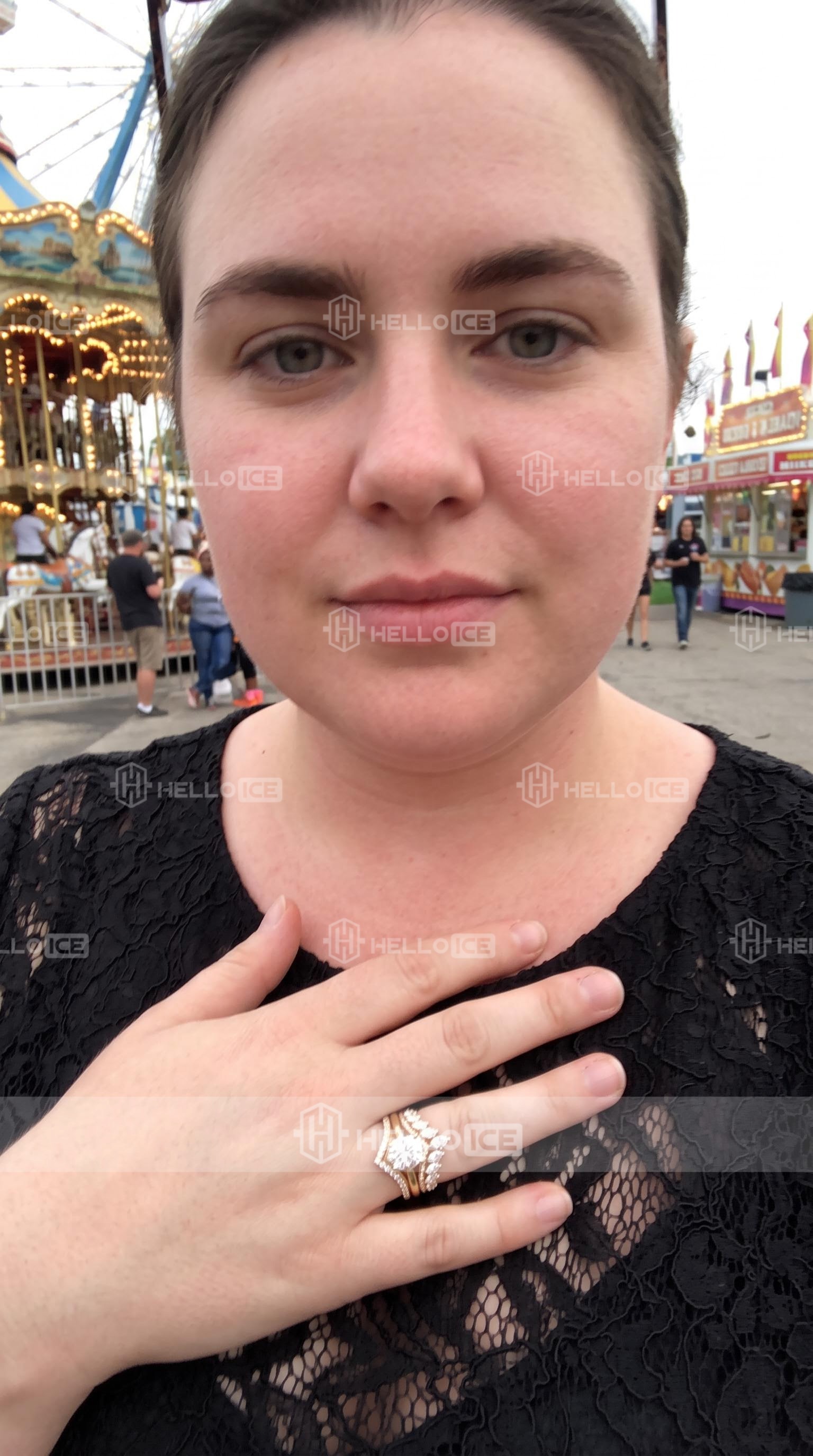 Helloice Review Image