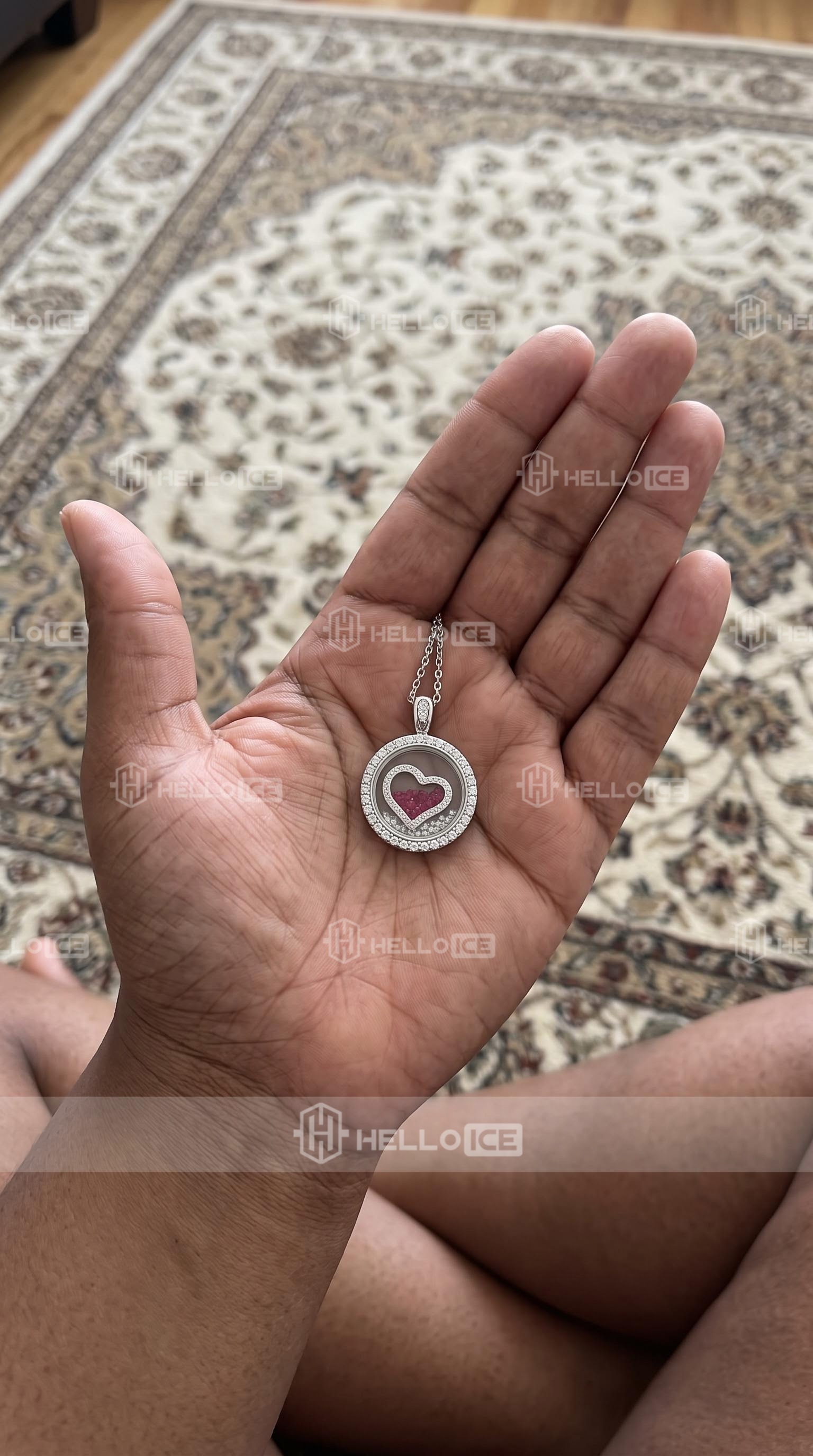 Helloice Review Image