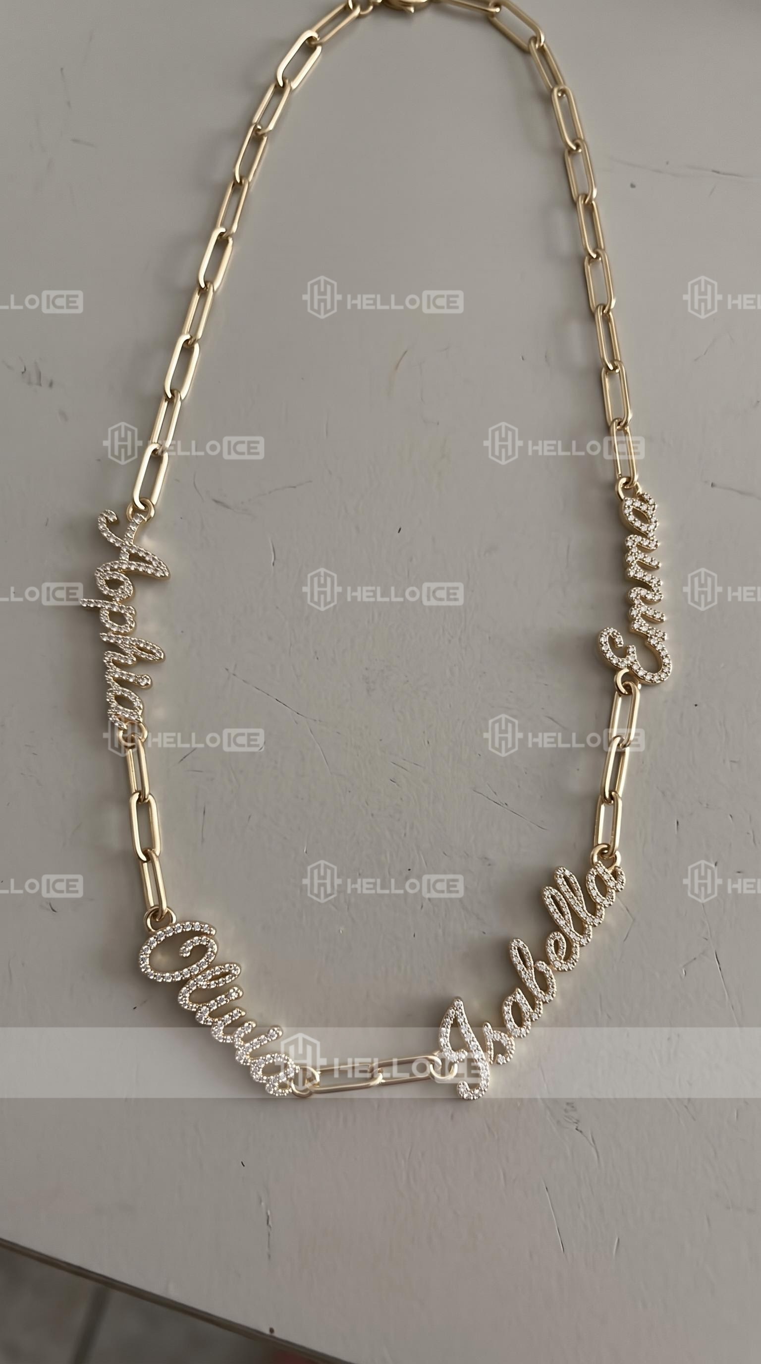 Helloice Review Image