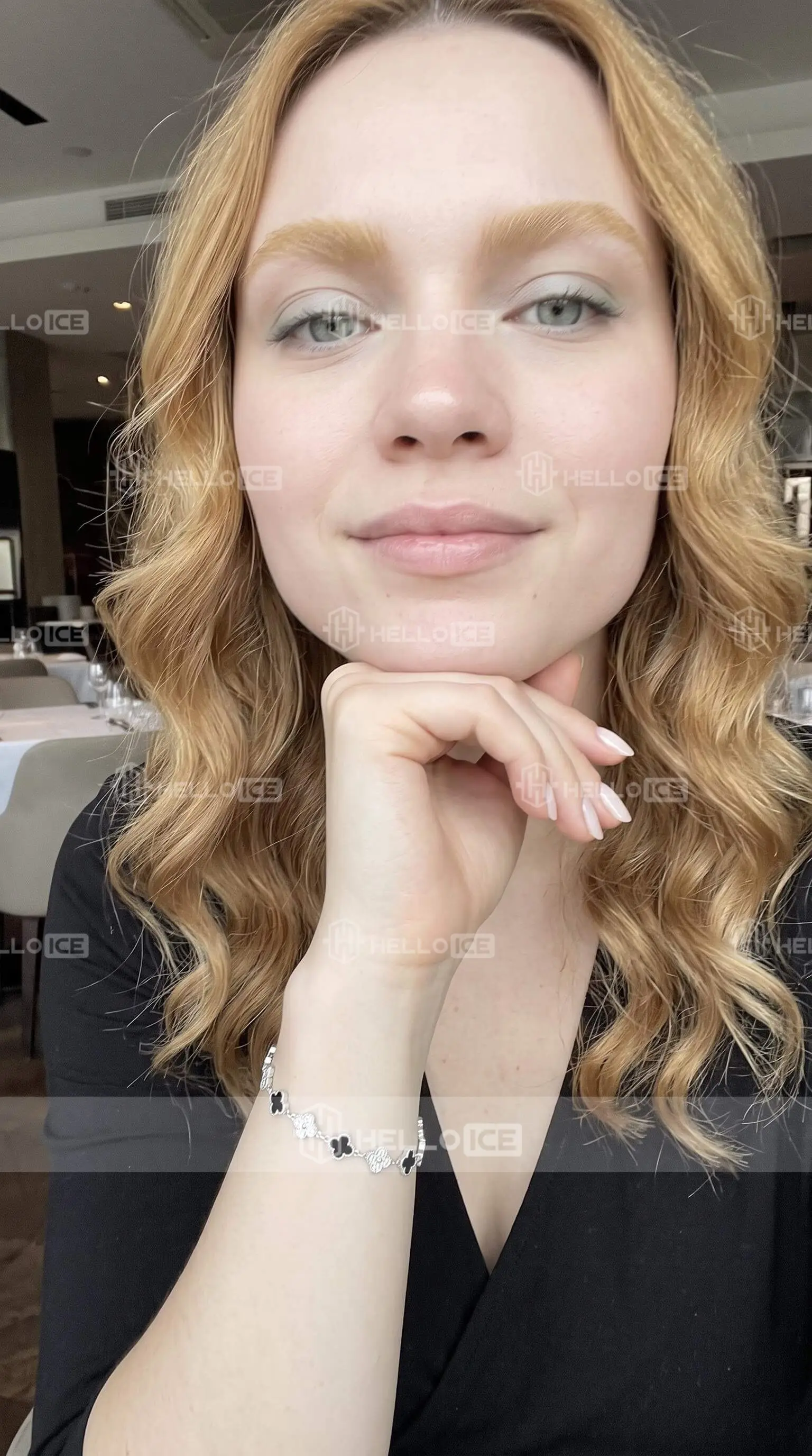 Helloice Review Image