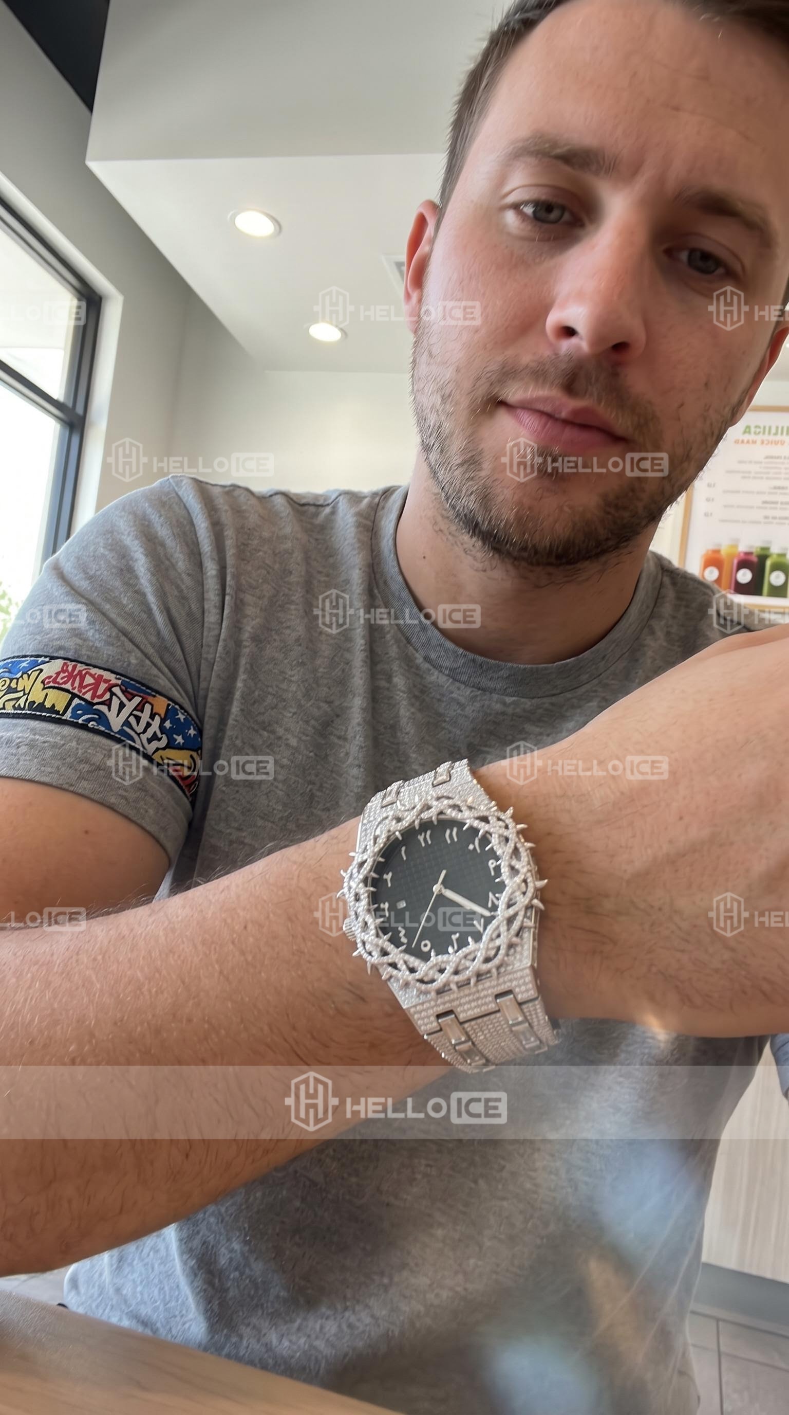Helloice Review Image