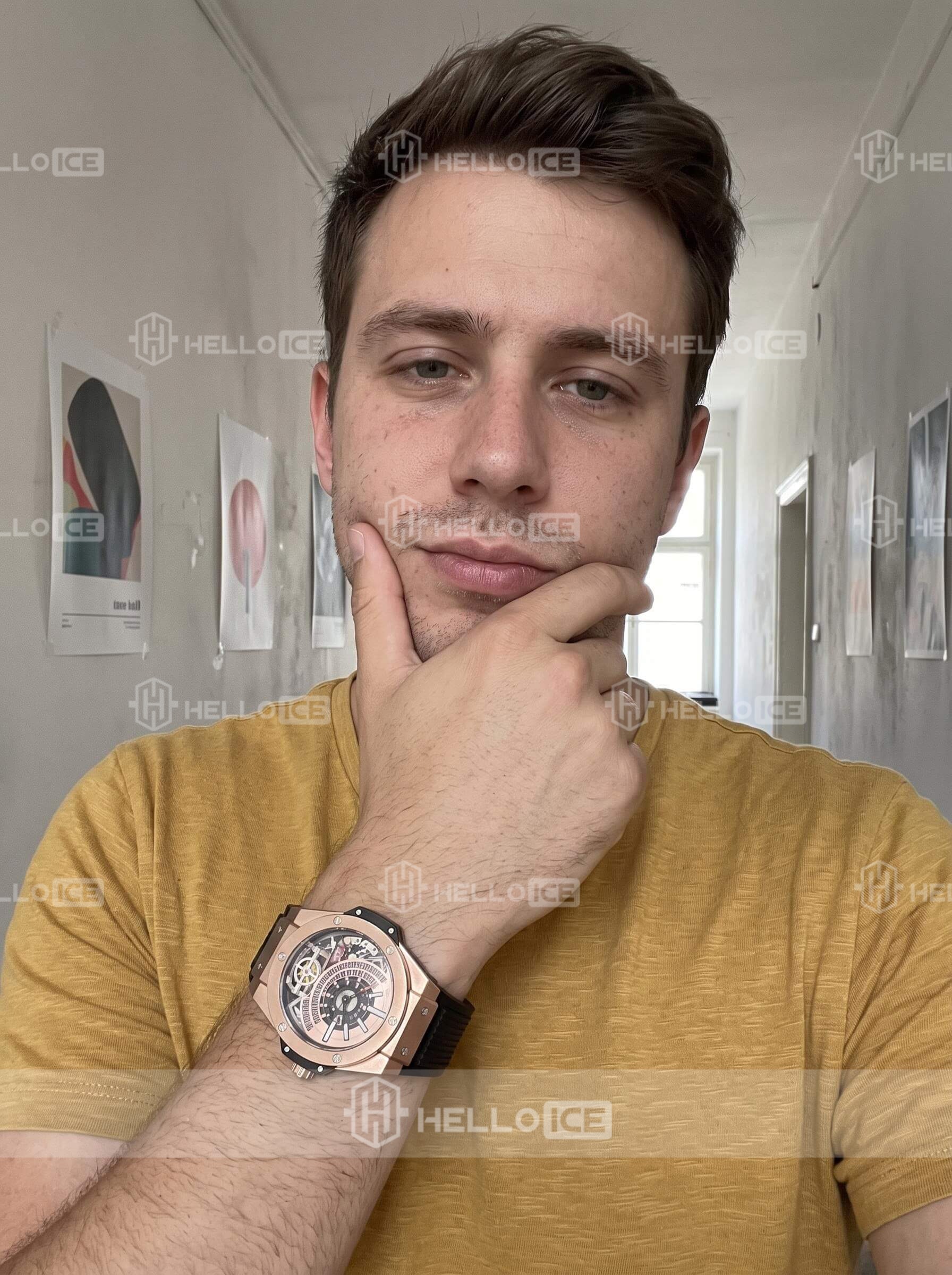 Helloice Review Image