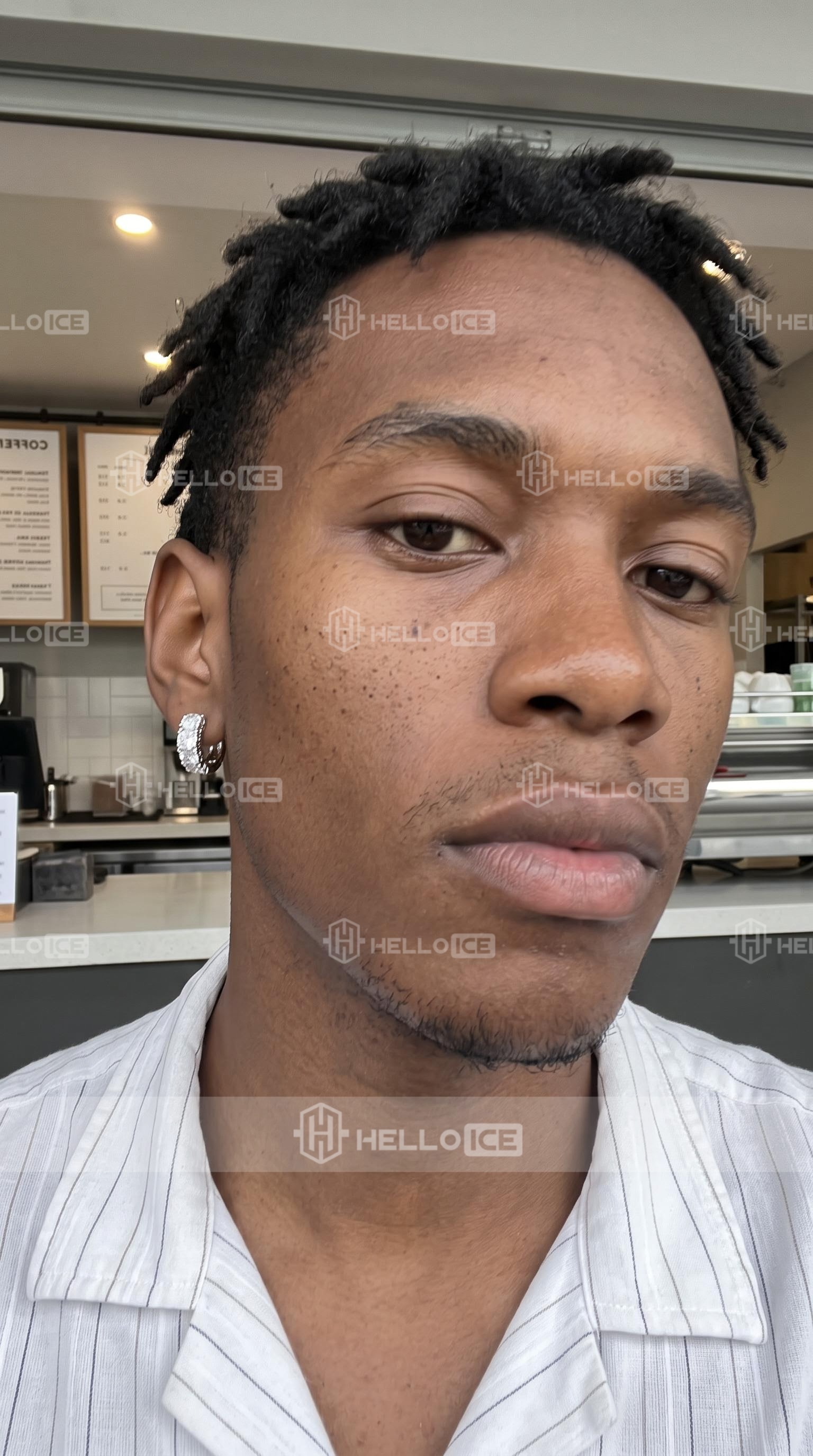 Helloice Review Image