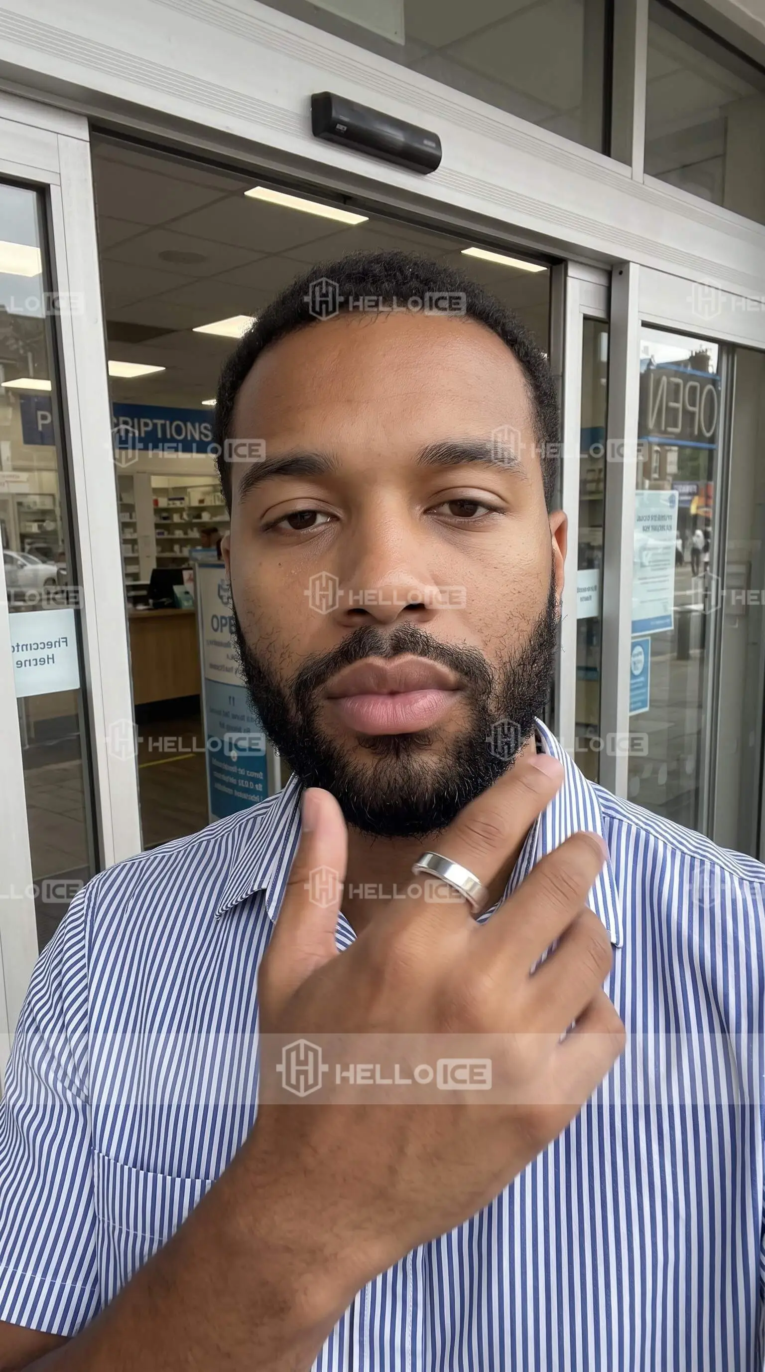 Helloice Review Image