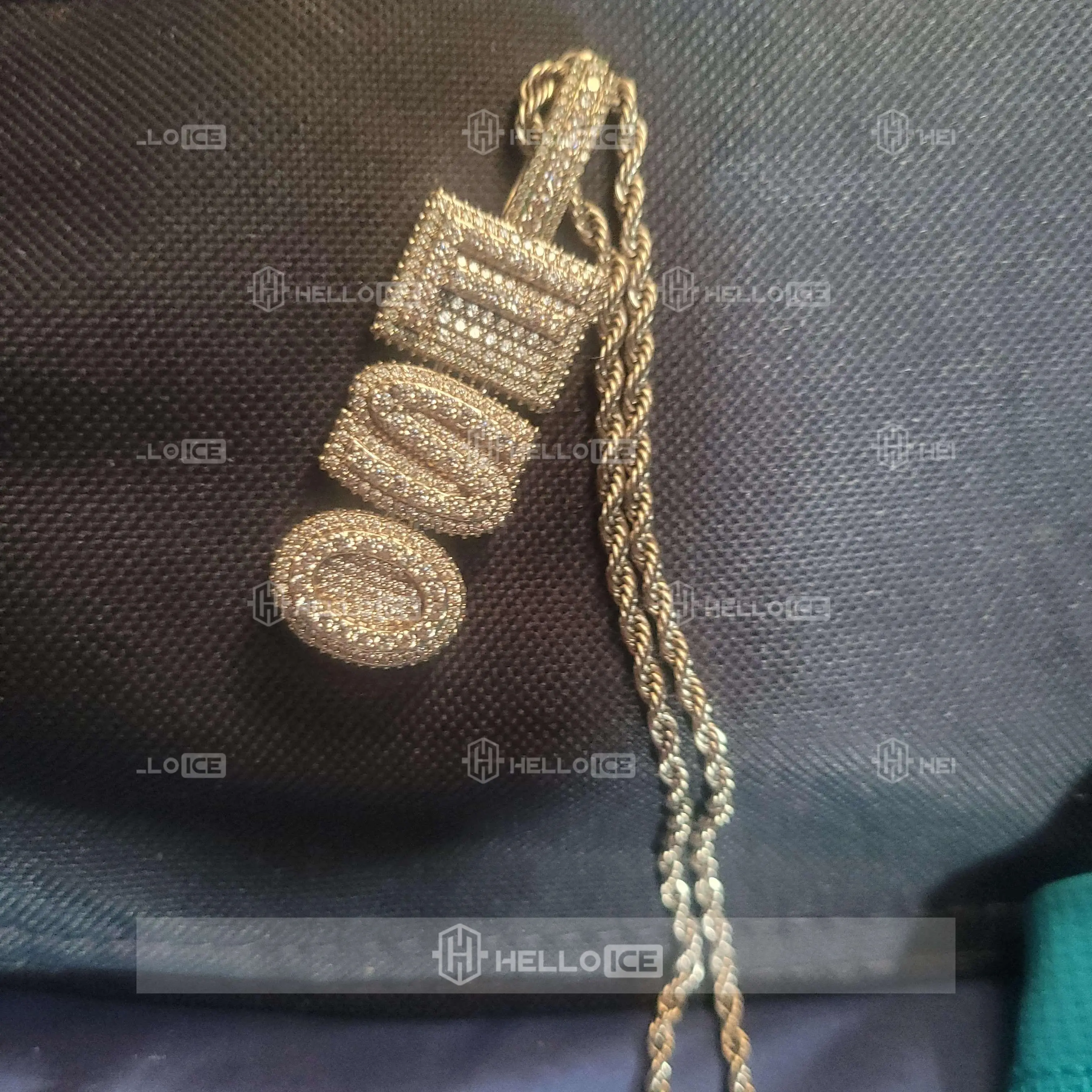 Helloice Review Image