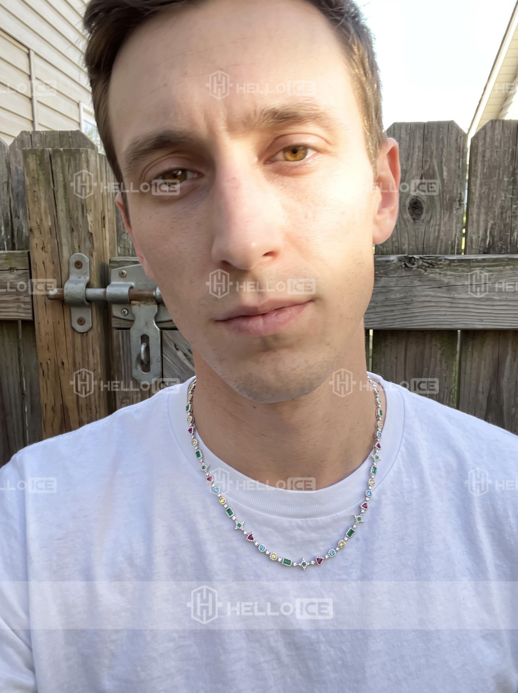 Helloice Review Image