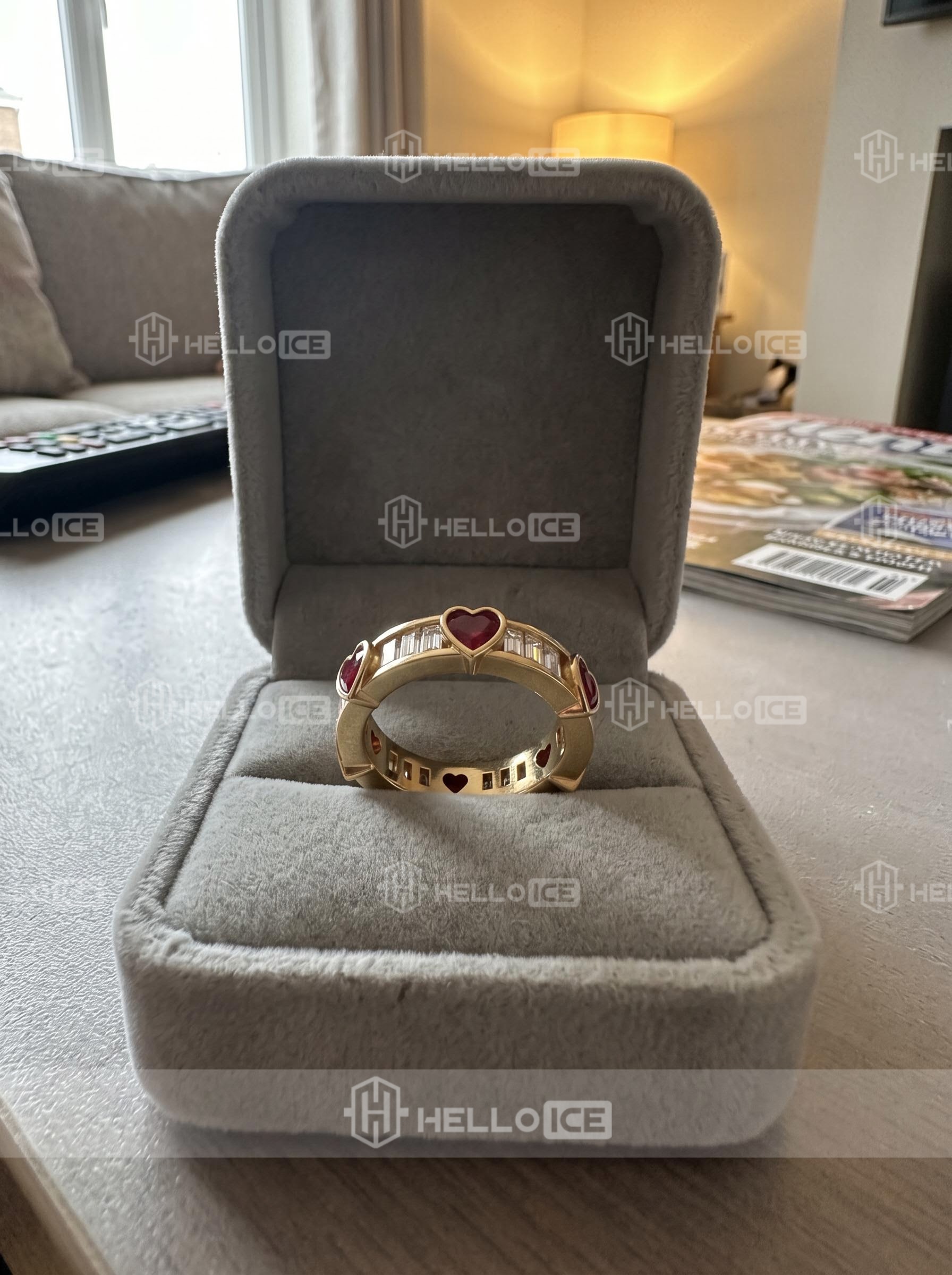 Helloice Review Image