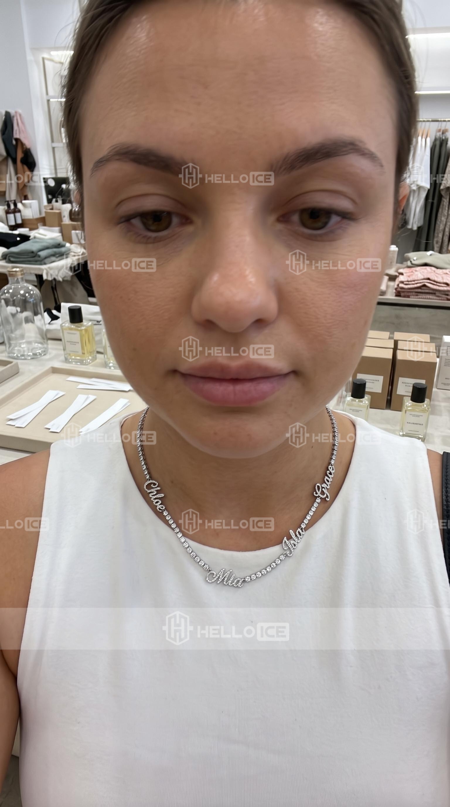 Helloice Review Image