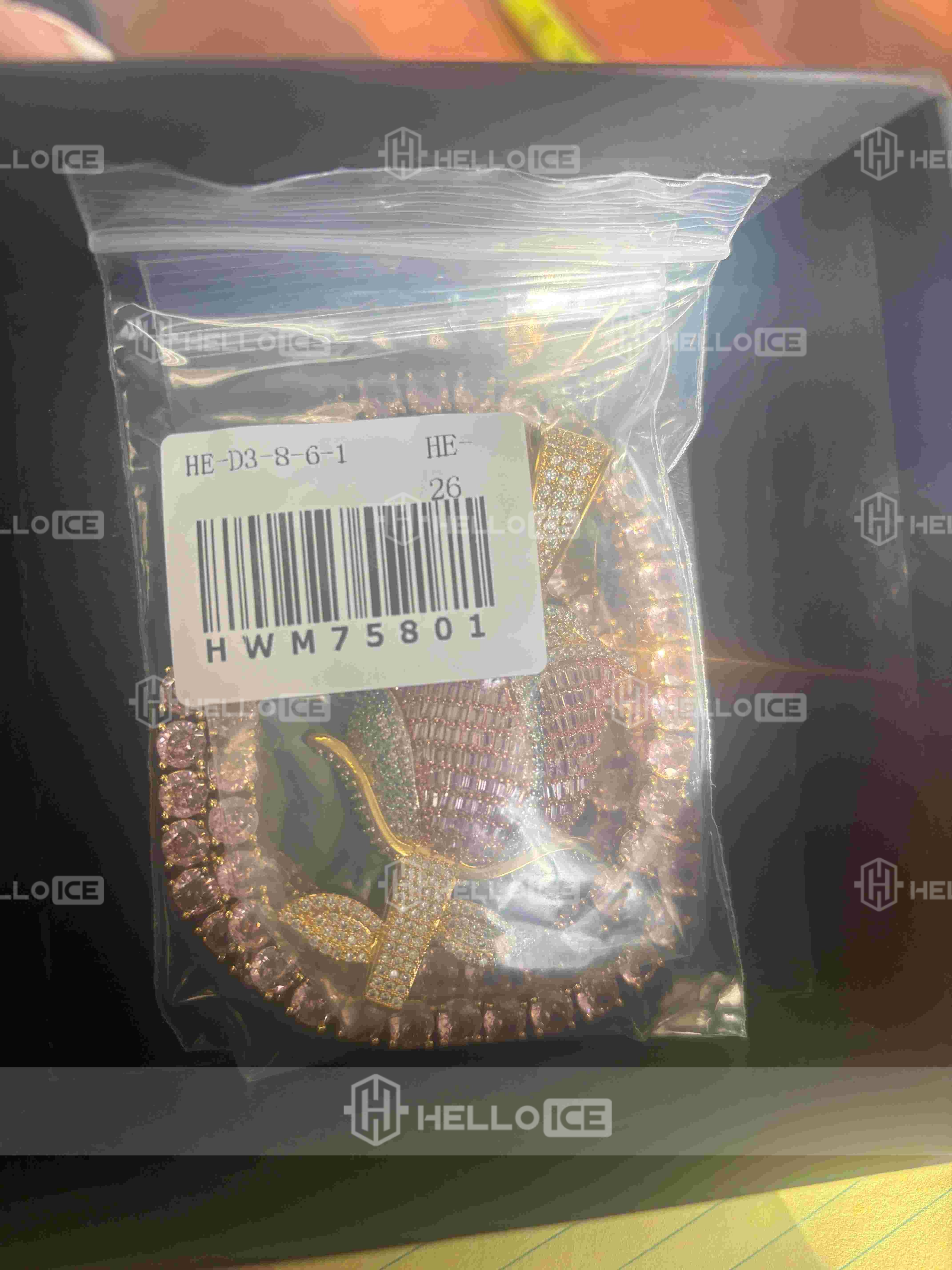 Helloice Review Image