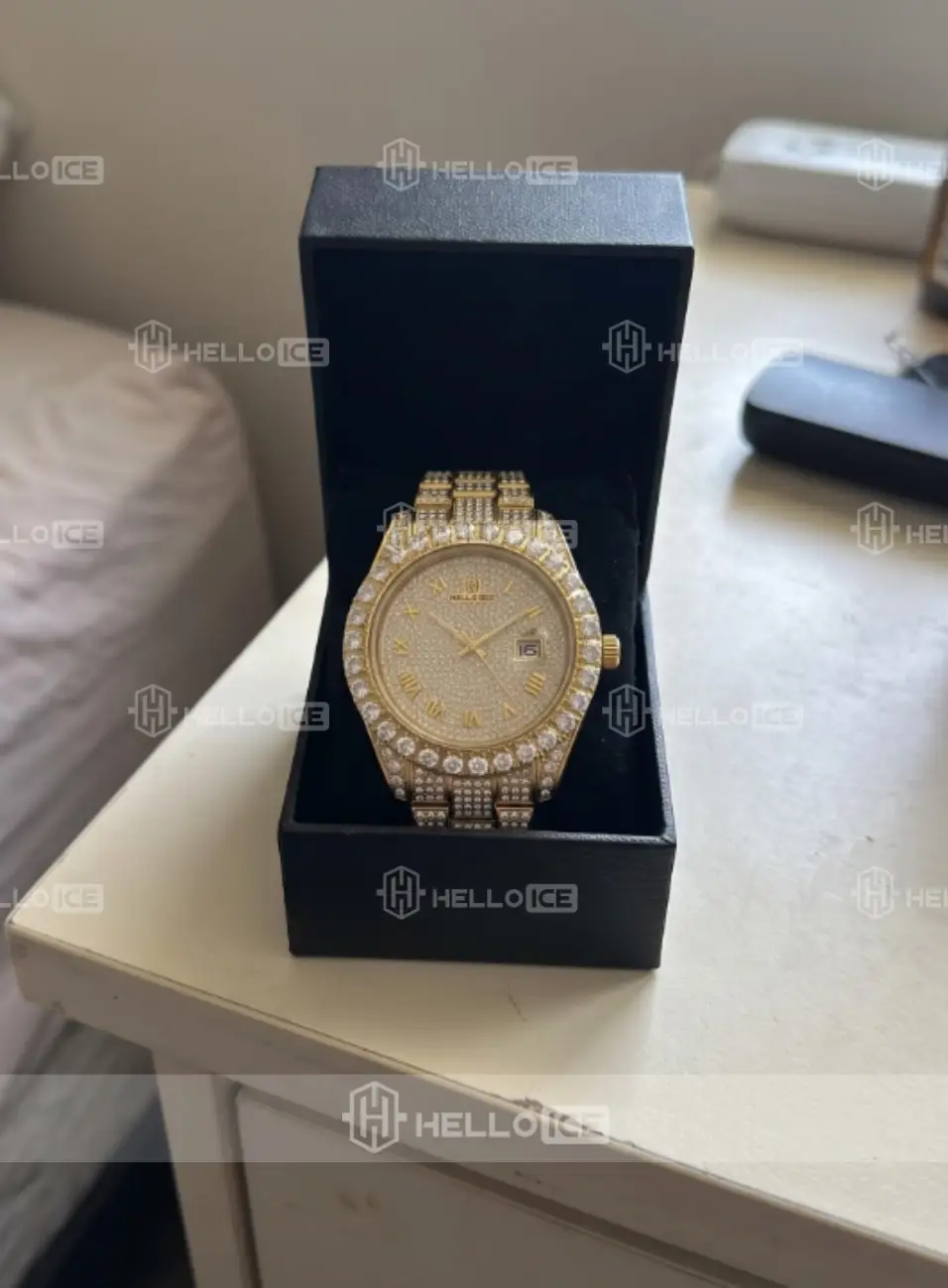 Helloice Review Image