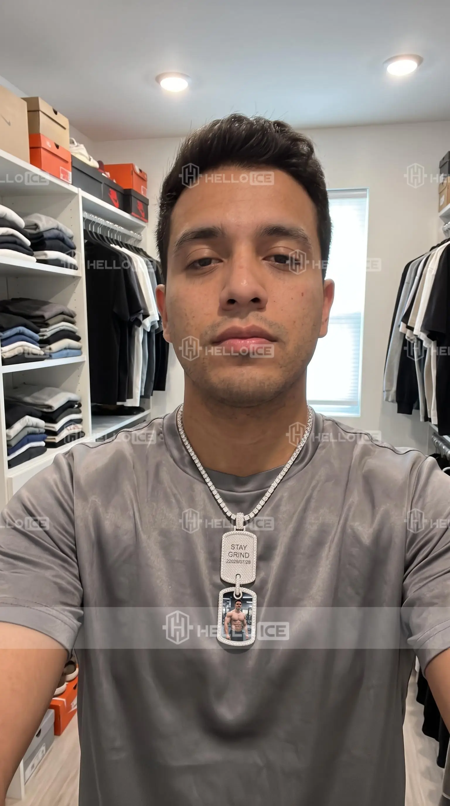 Helloice Review Image
