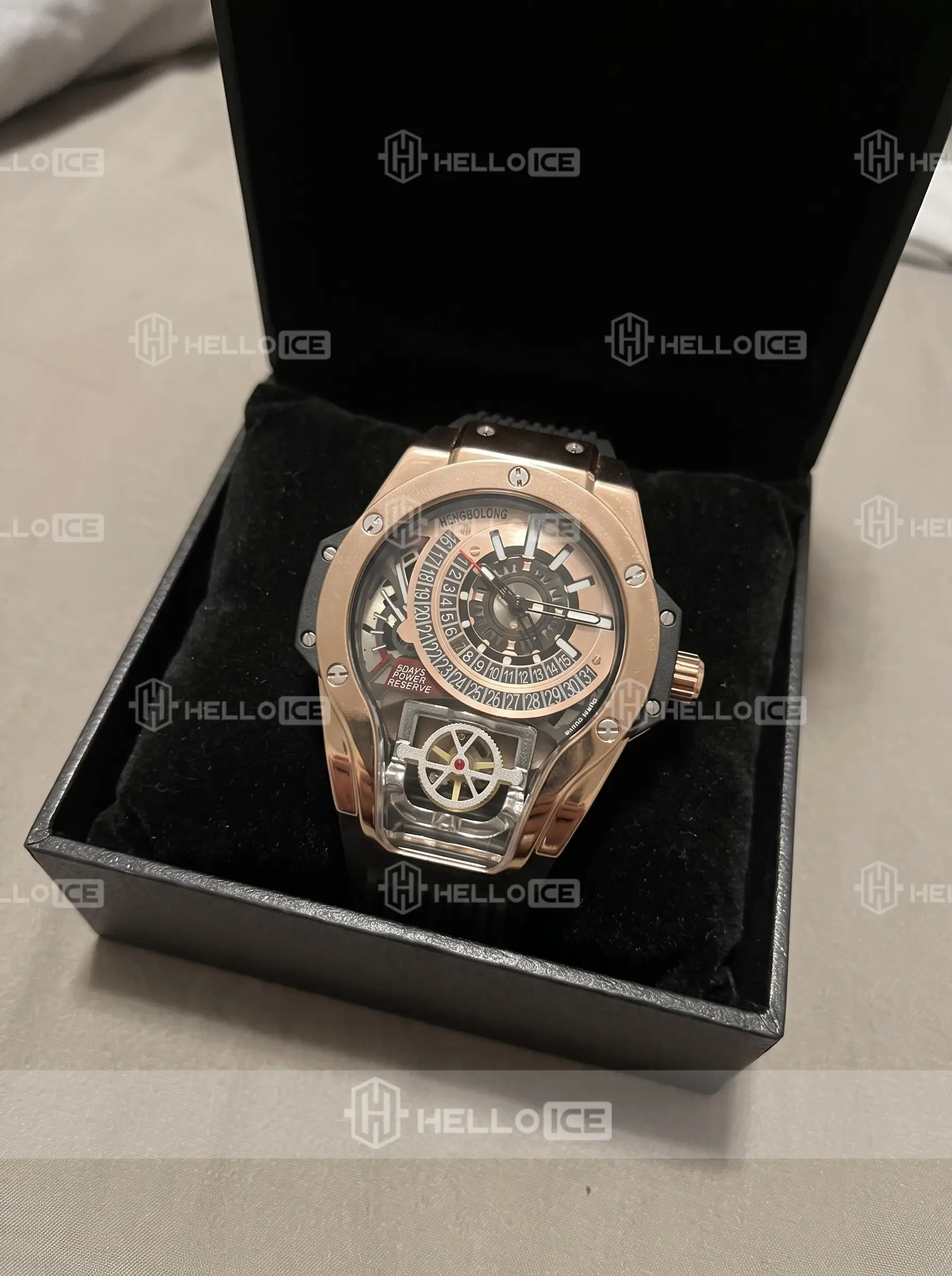 Helloice Review Image