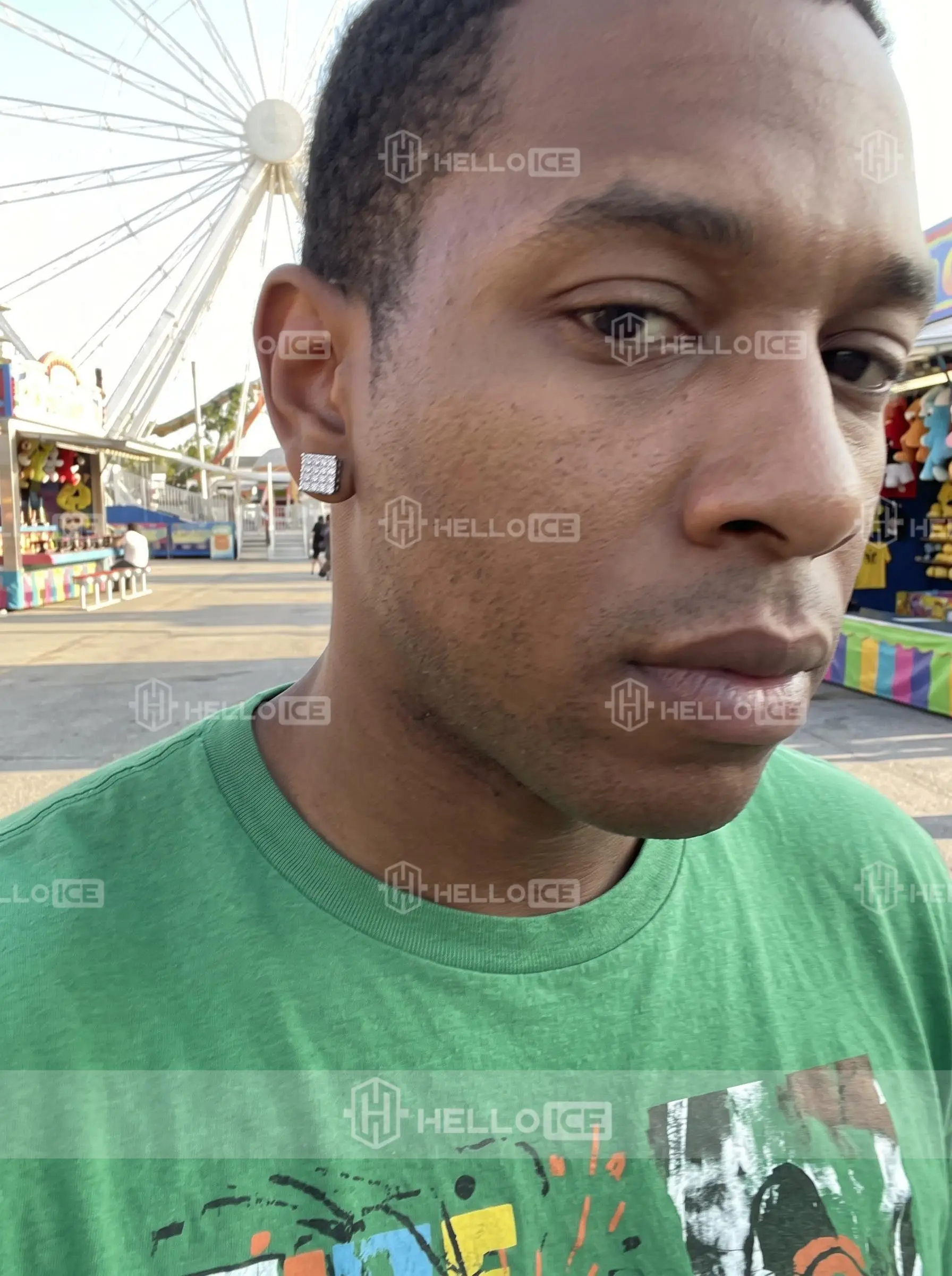 Helloice Review Image