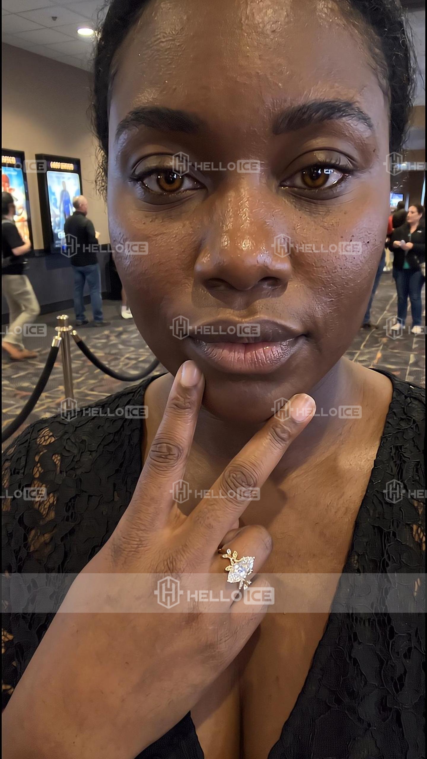 Helloice Review Image