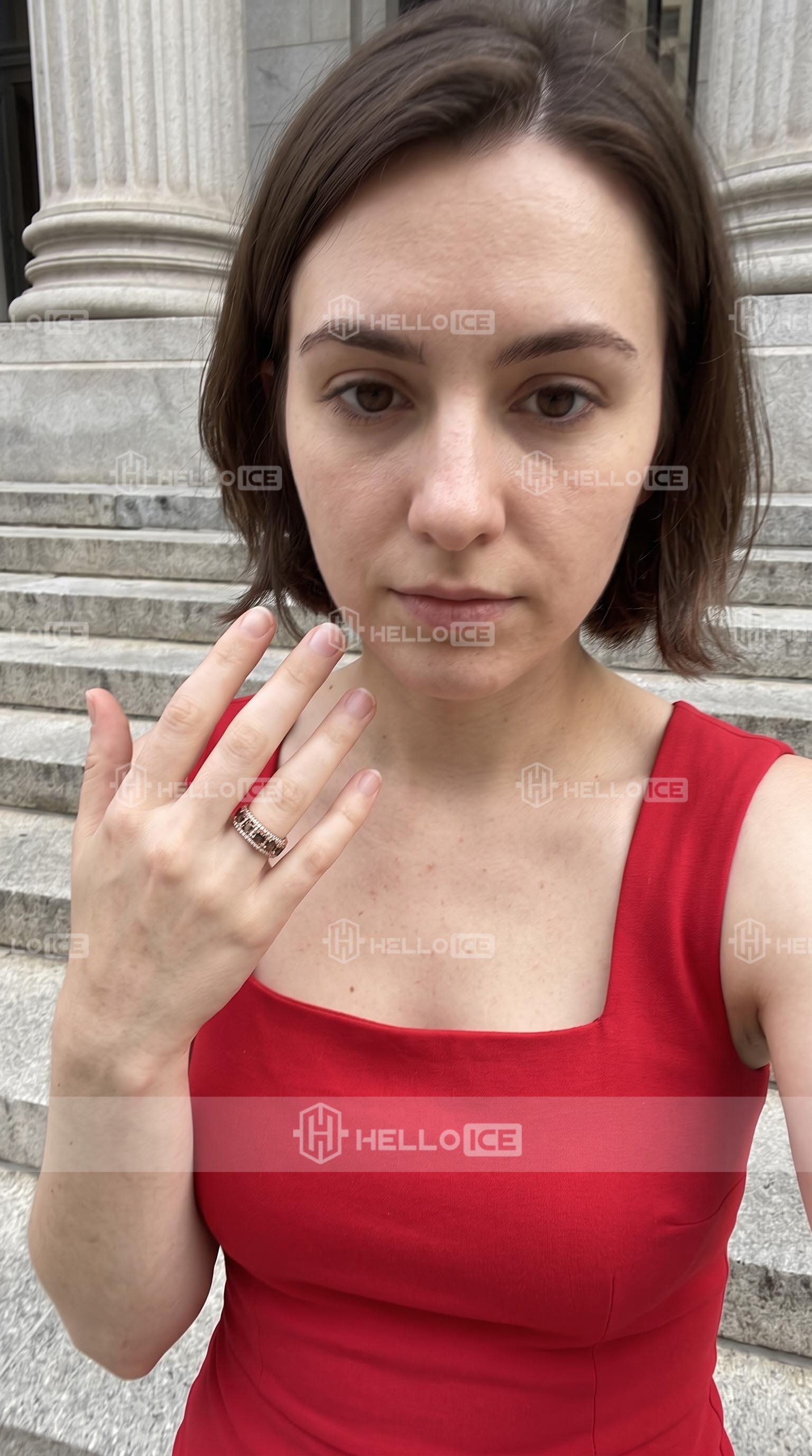 Helloice Review Image