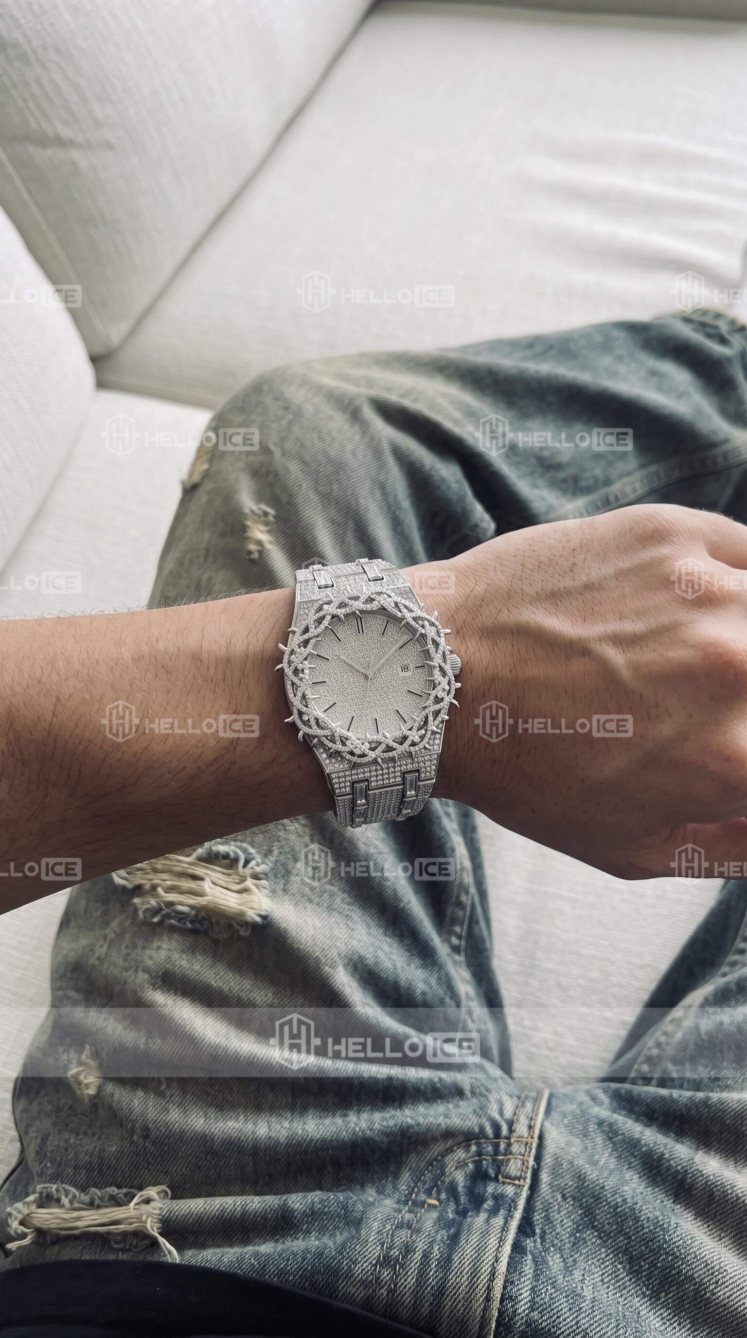 Helloice Review Image