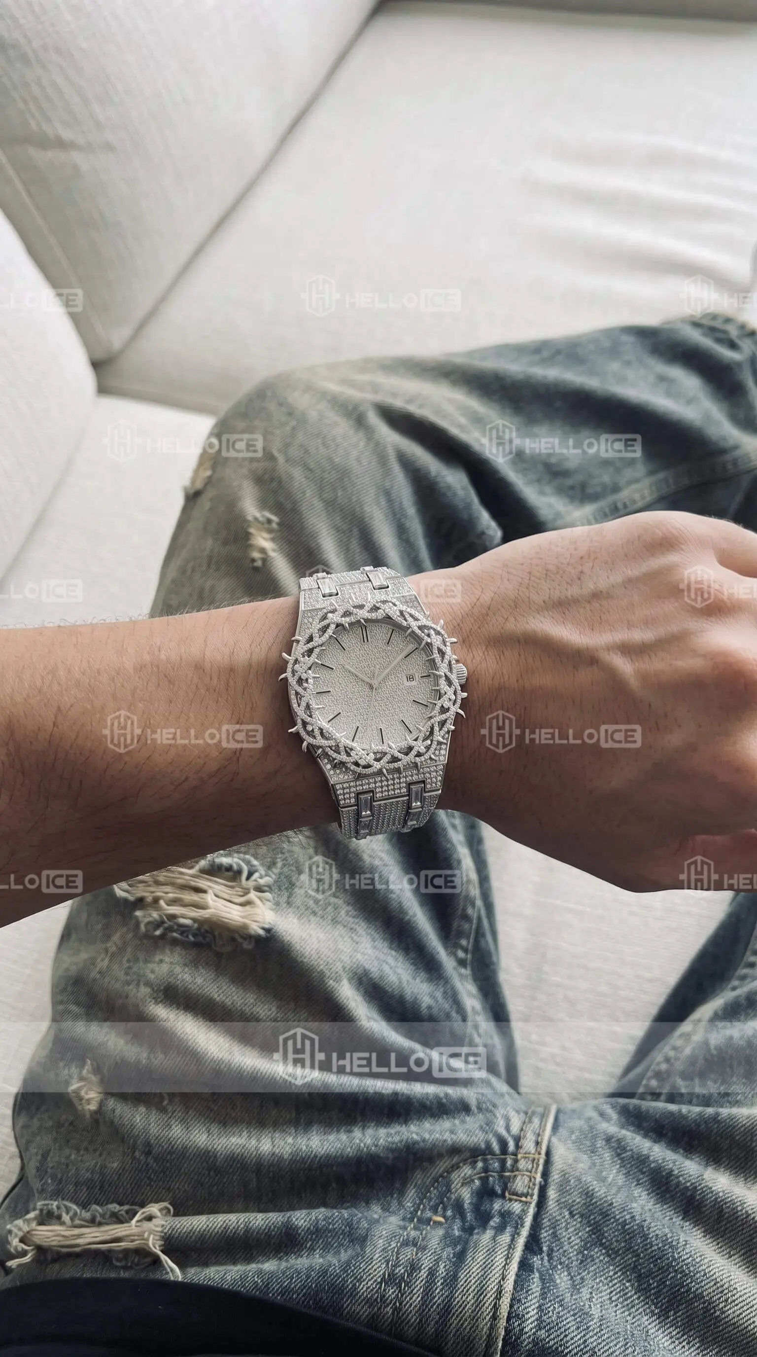 Helloice Review Image