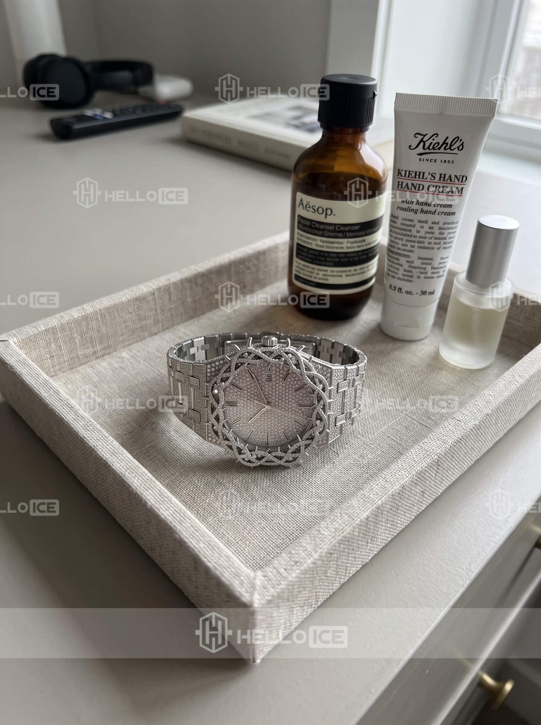 Helloice Review Image