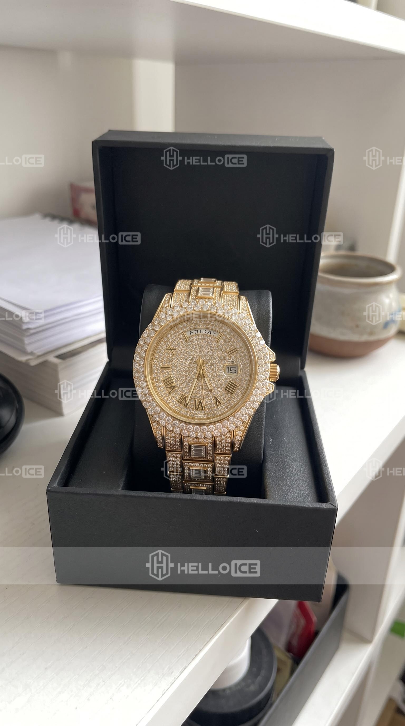 Helloice Review Image