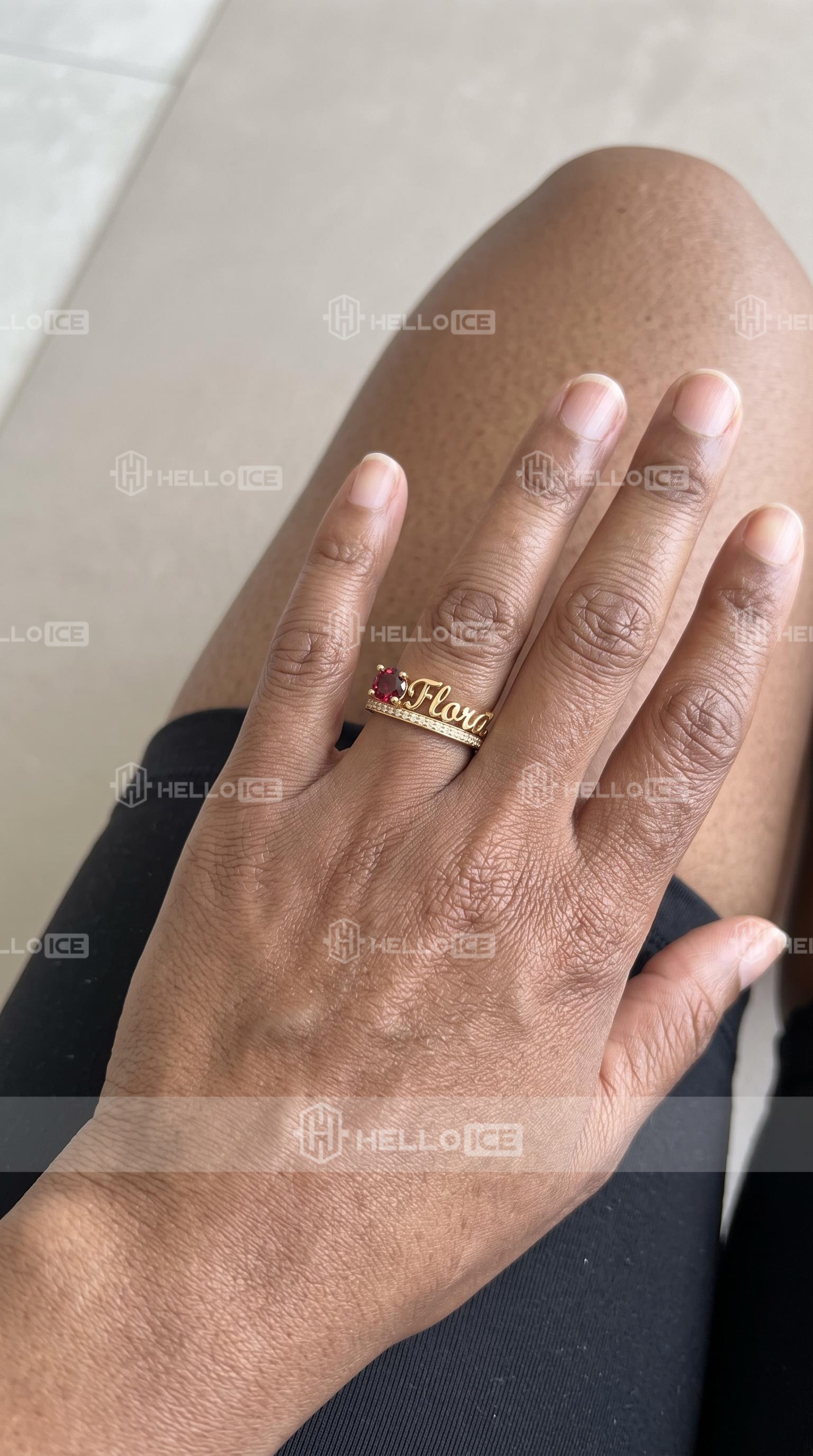 Helloice Review Image