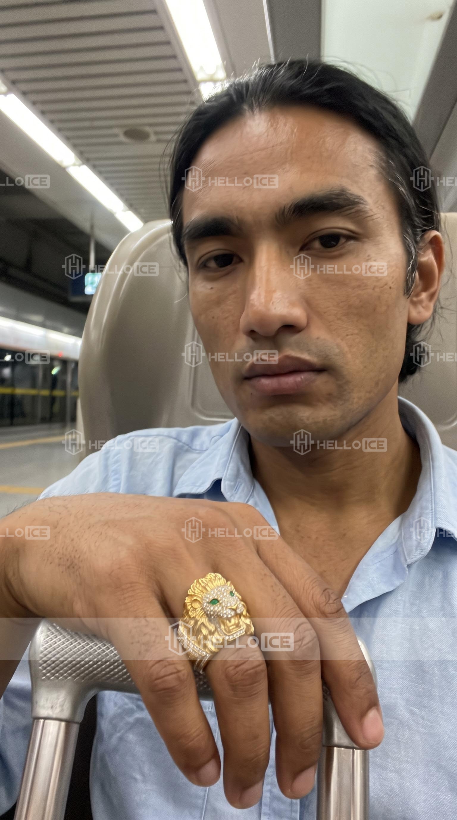 Helloice Review Image