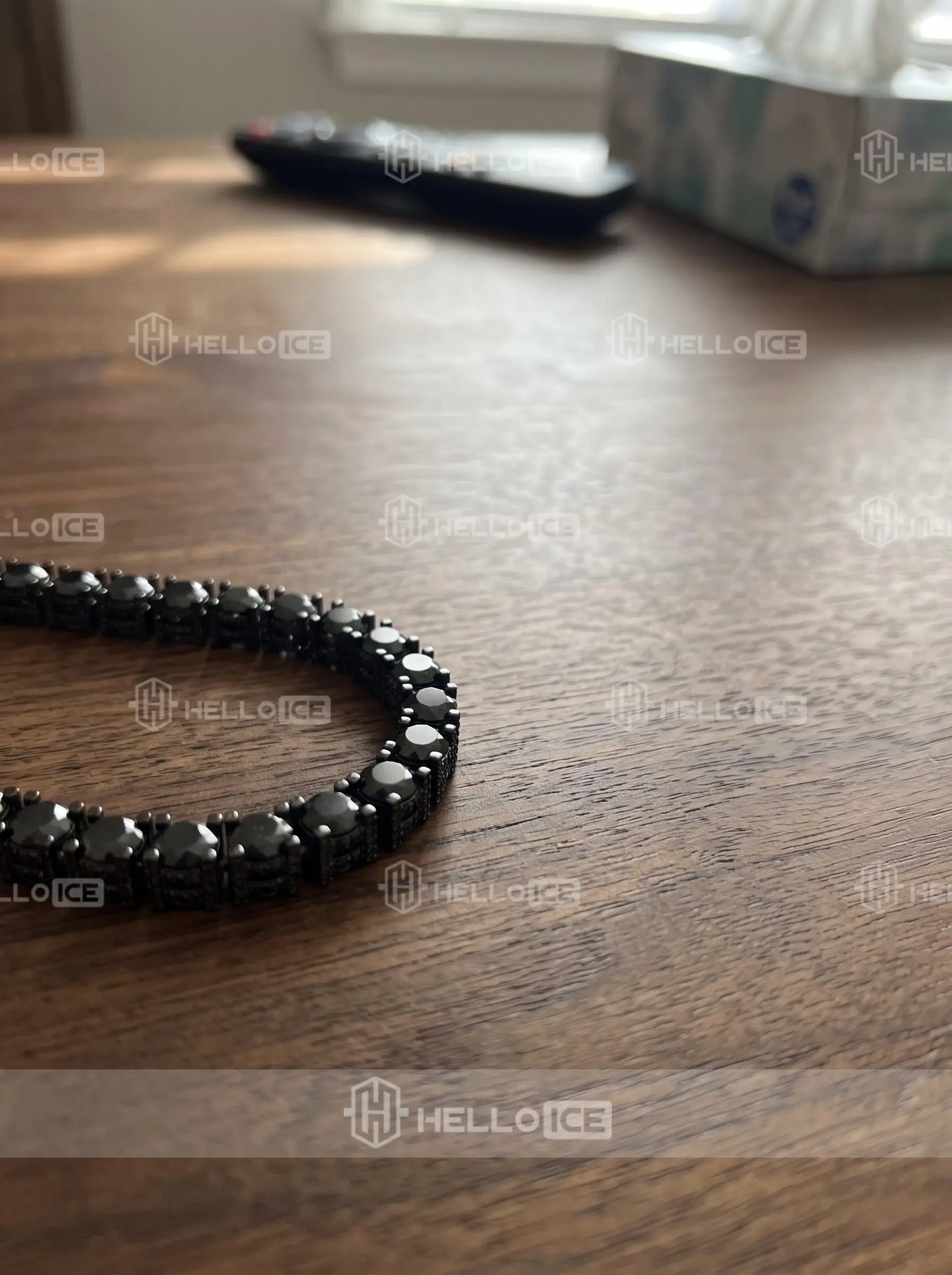 Helloice Review Image
