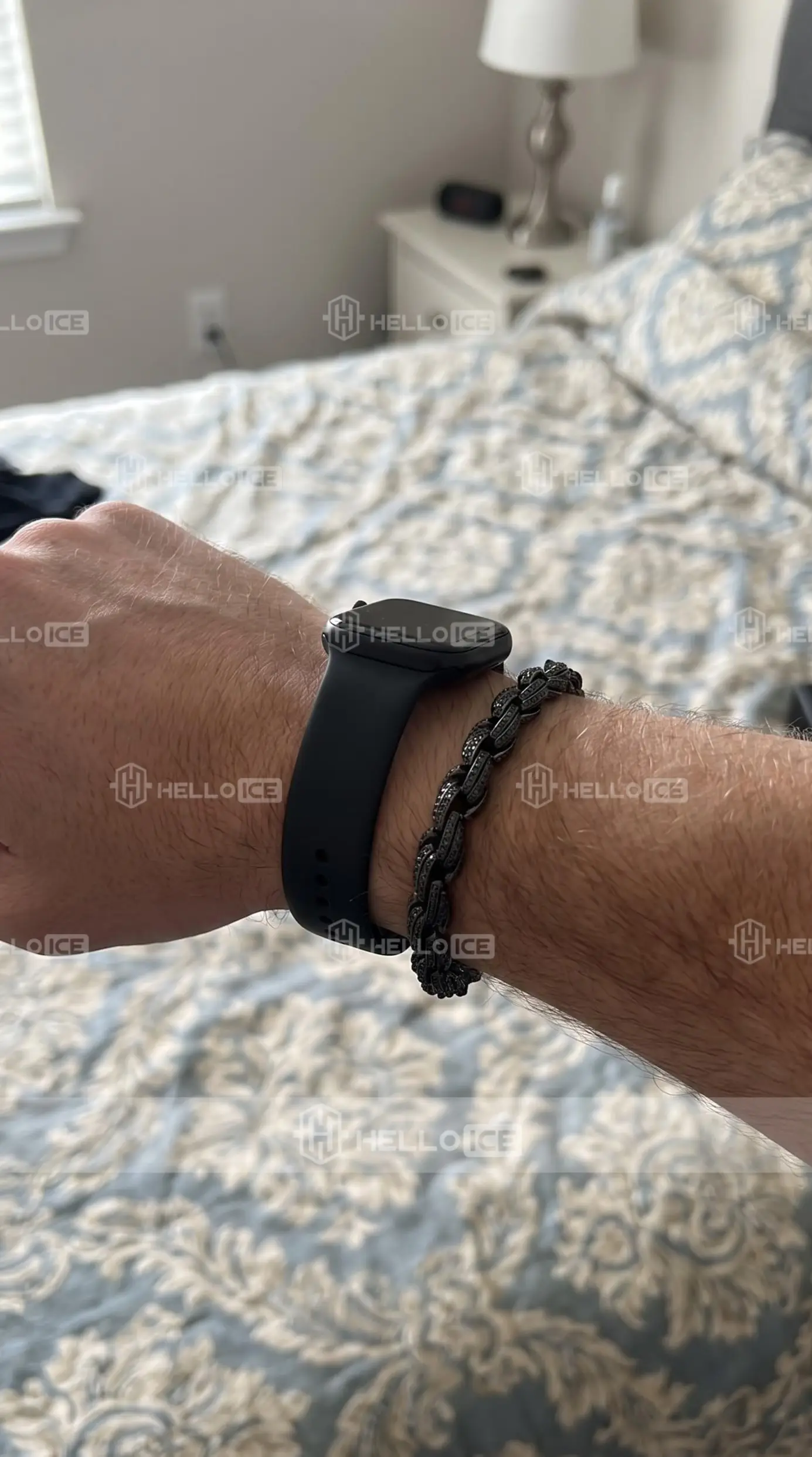 Helloice Review Image