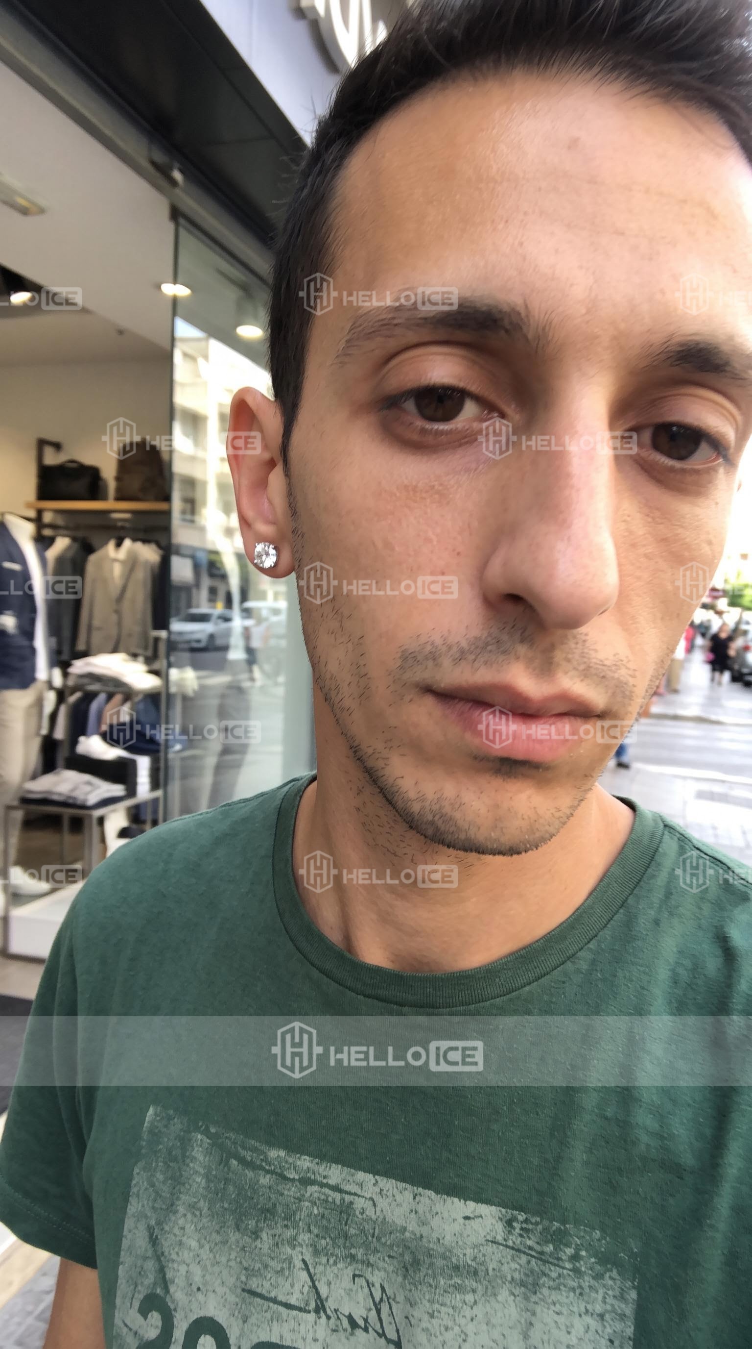Helloice Review Image