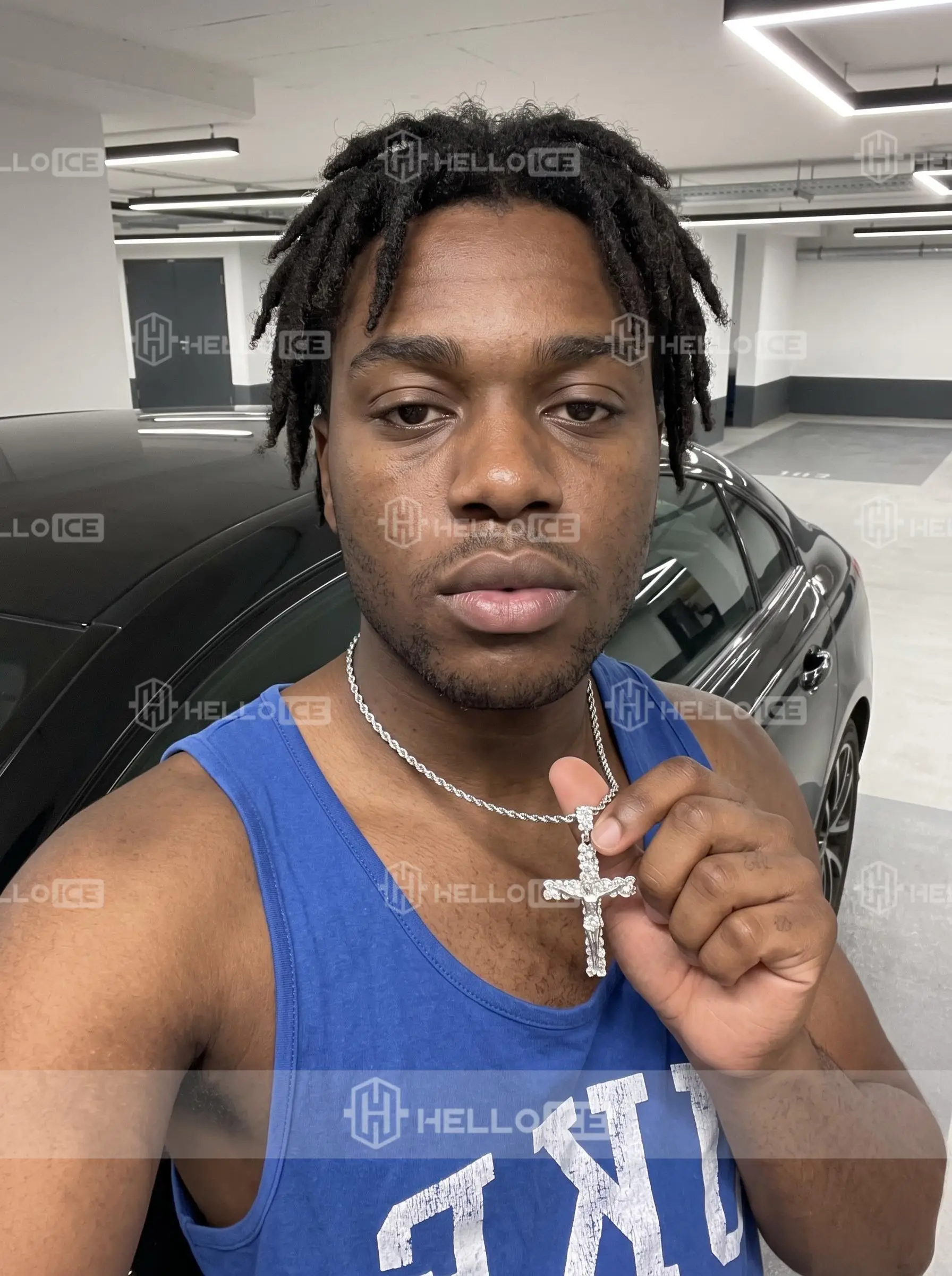 Helloice Review Image