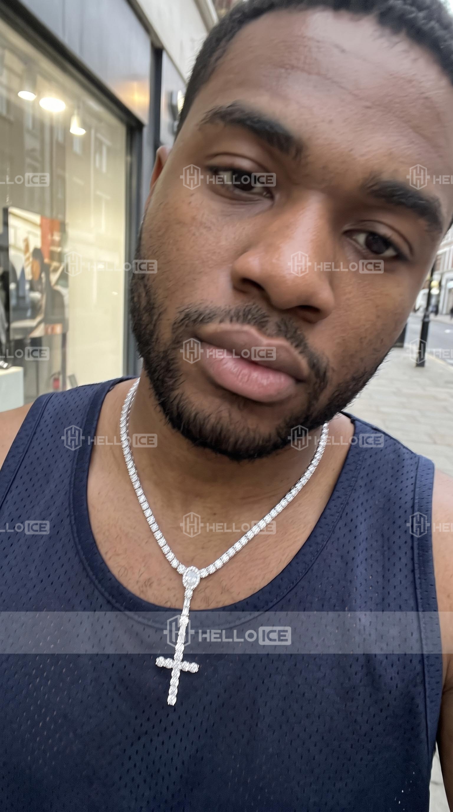 Helloice Review Image