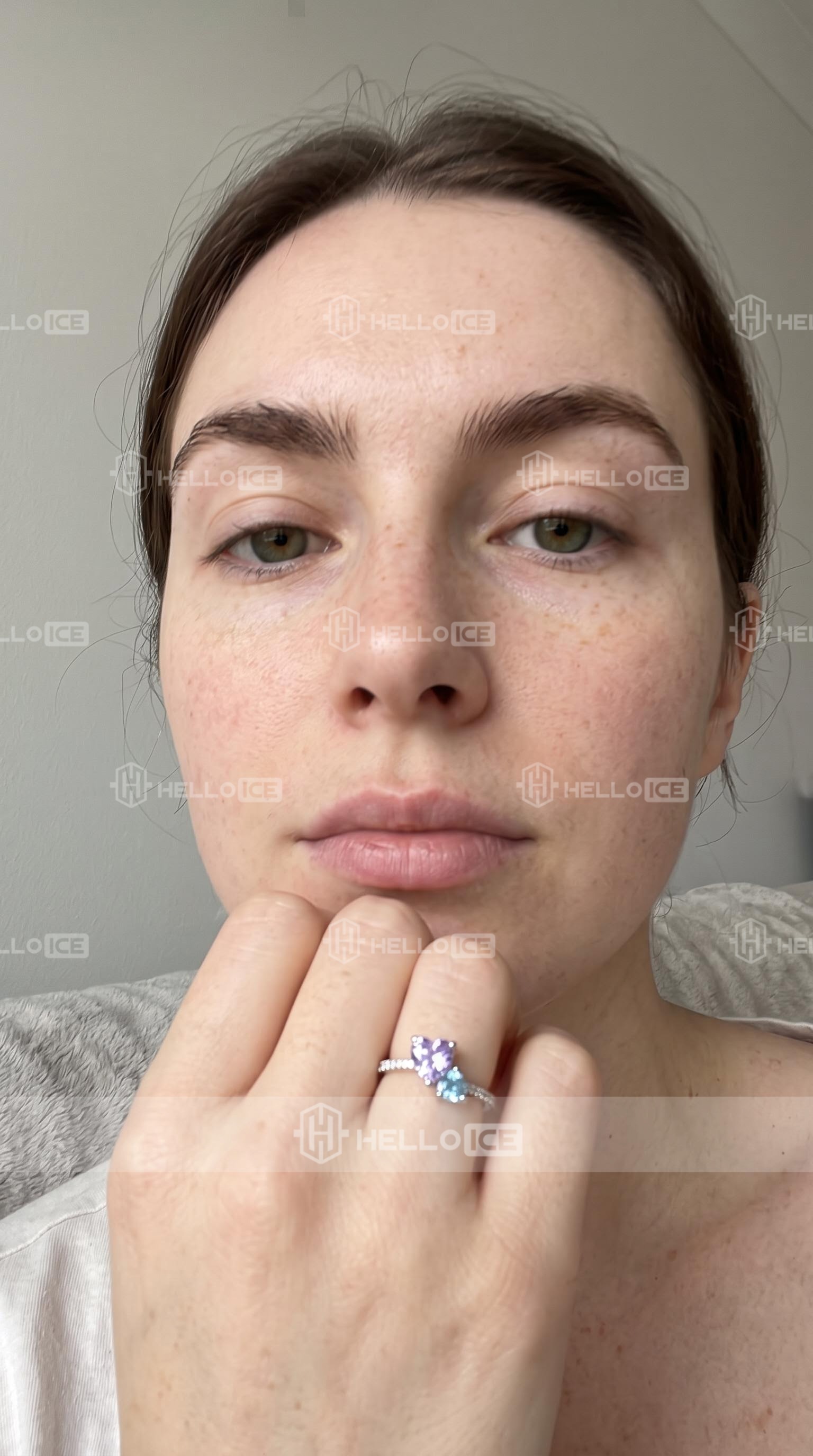 Helloice Review Image