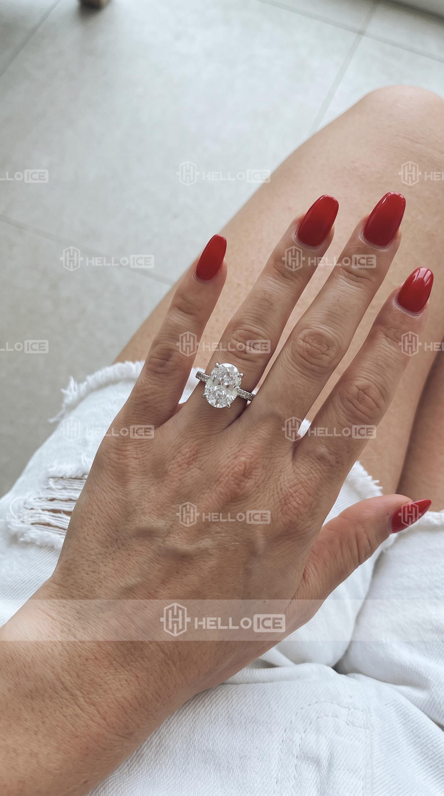 Helloice Review Image