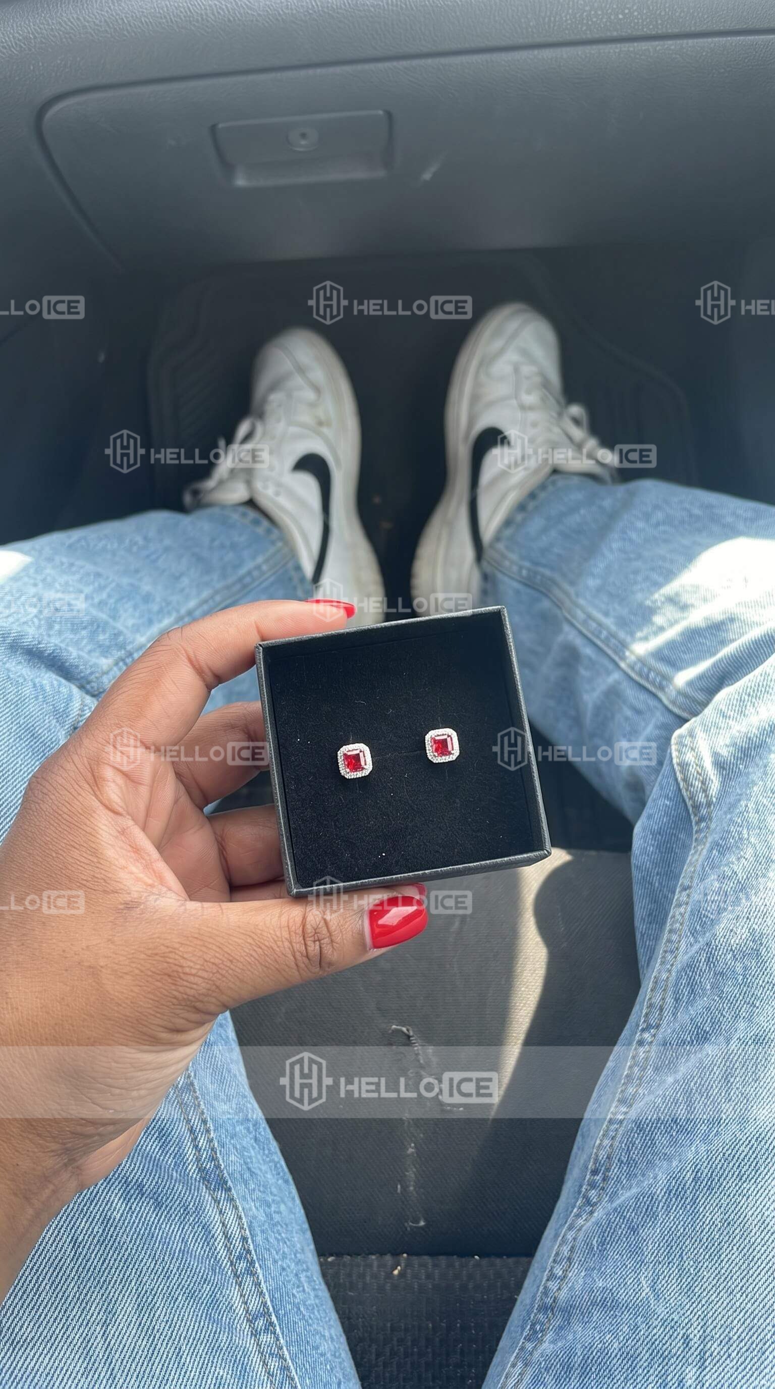 Helloice Review Image