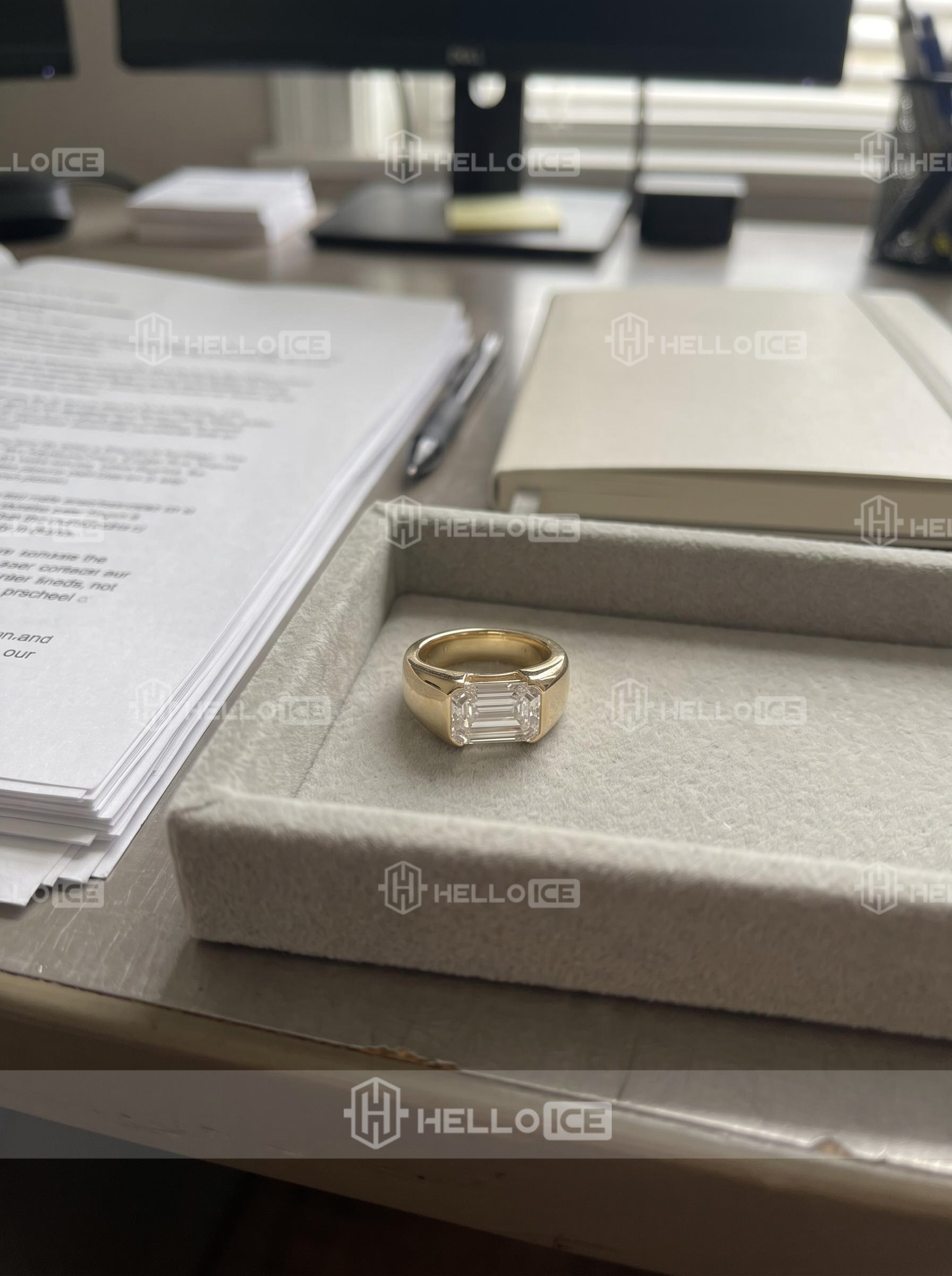 Helloice Review Image