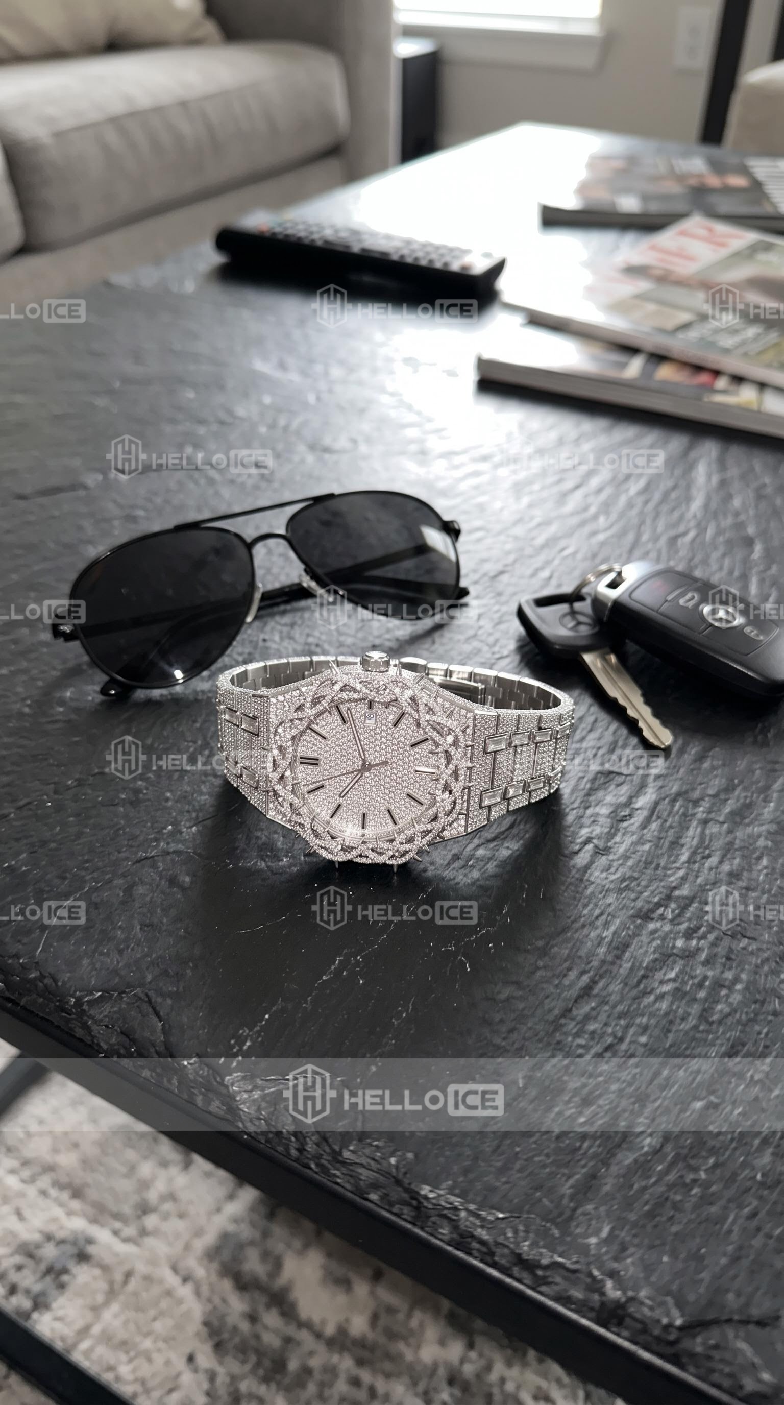 Helloice Review Image