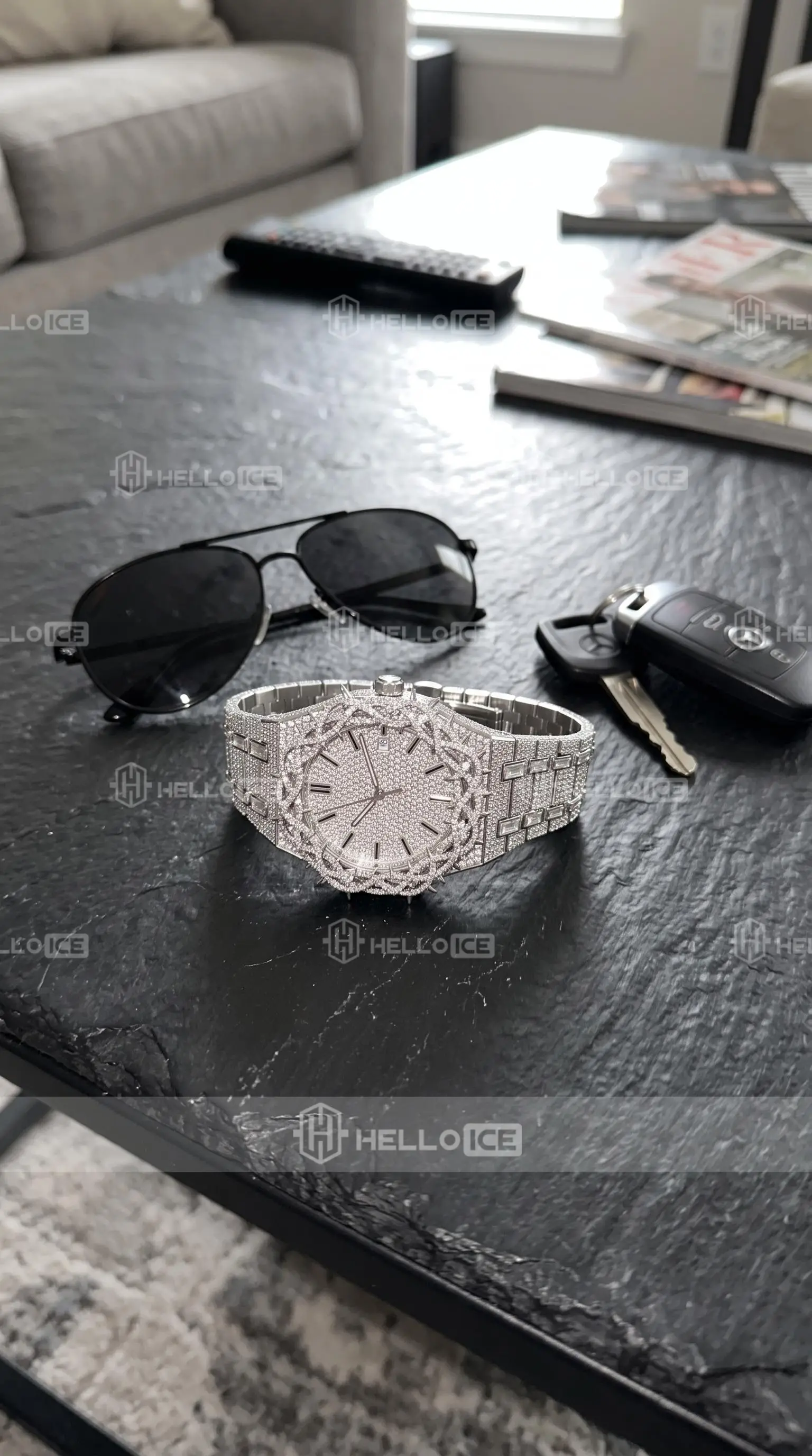 Helloice Review Image