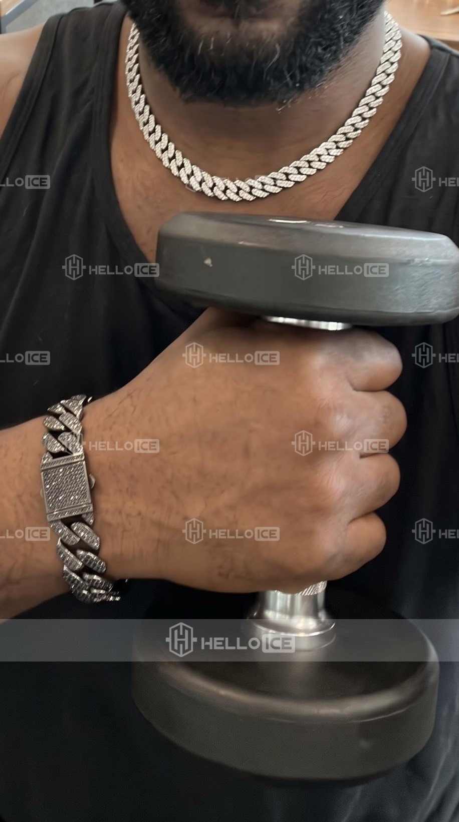 Helloice Review Image