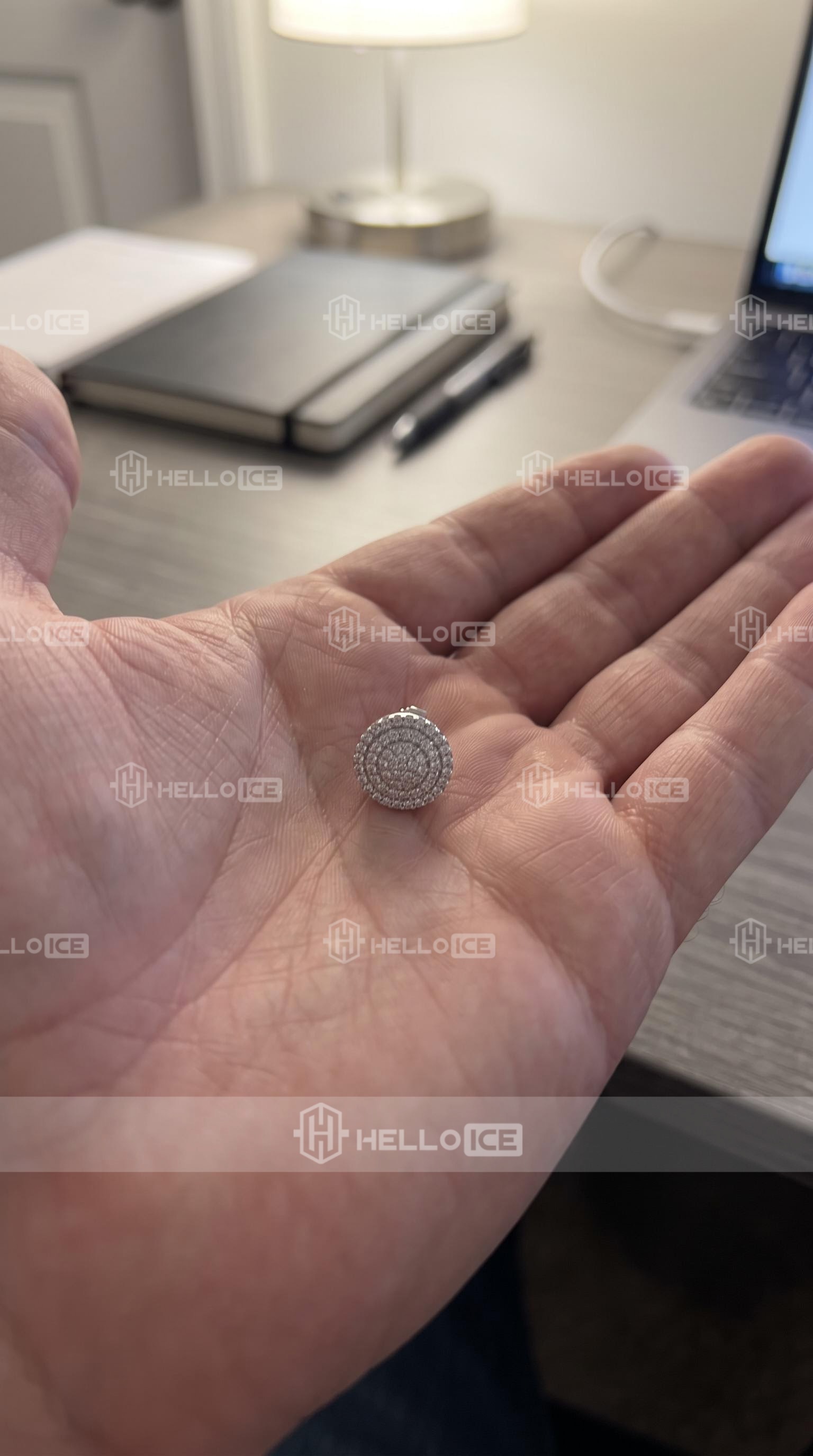 Helloice Review Image