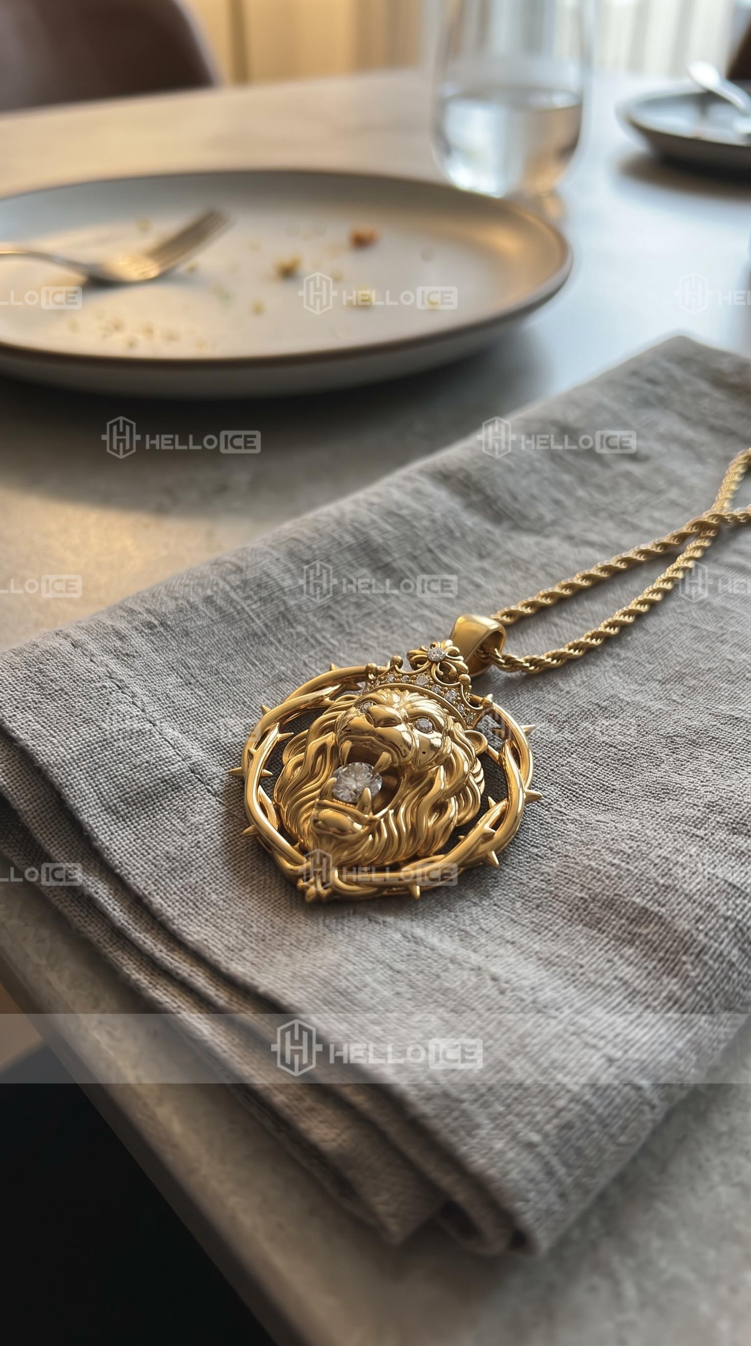 Helloice Review Image